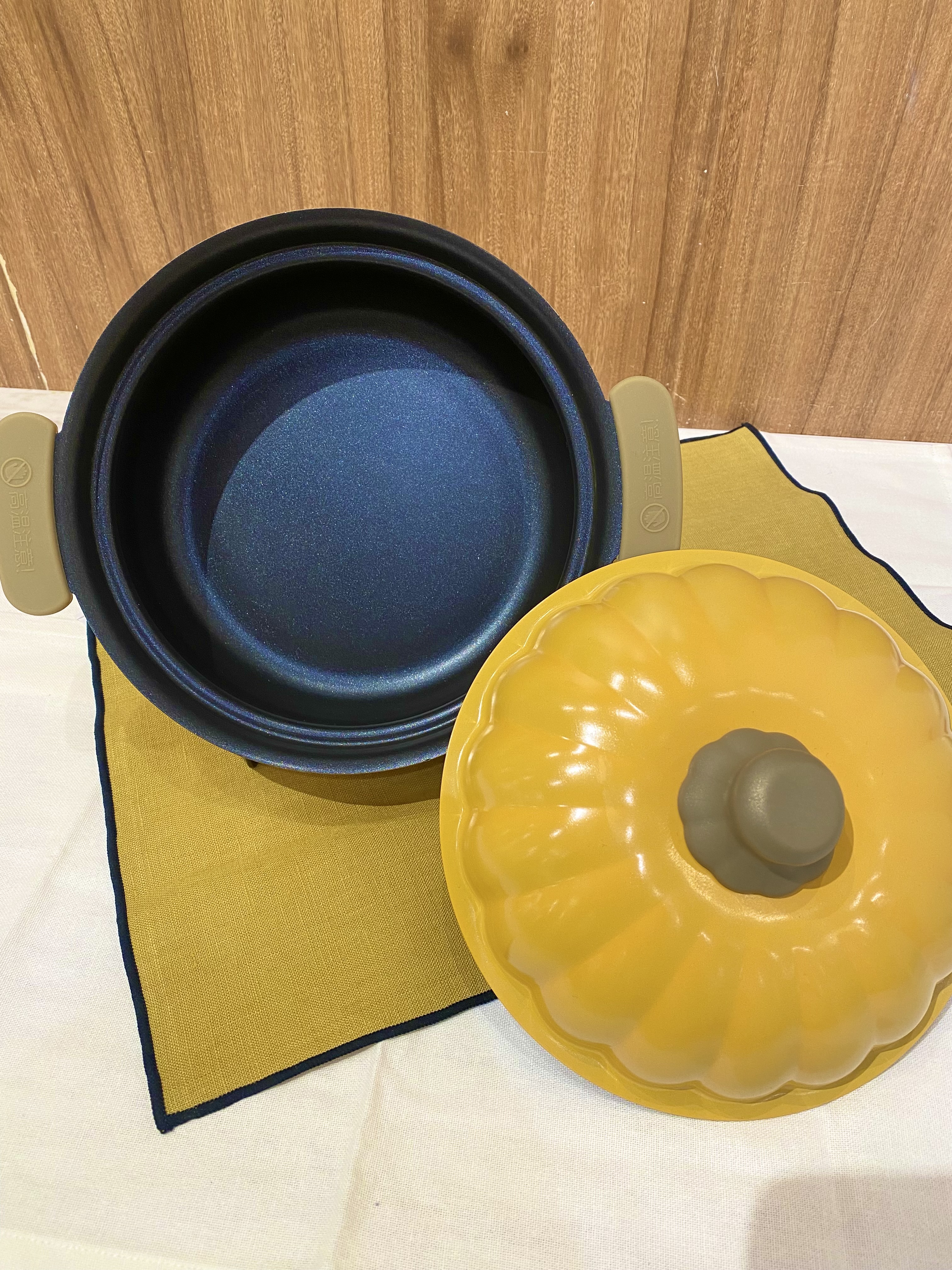 kimikuさんの「212 KITCHEN STORE｜べジポ IH対応ミニ卓上鍋19cm かぼちゃ」を使ったコーディネート
