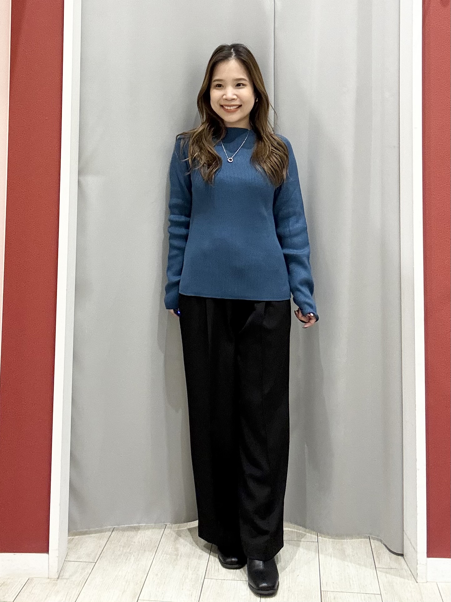 shioさんの「SHOO･LA･RUE｜【絶妙なゆるピタ/S-LL/洗濯機可】ちくちくしにくいリブハイネック やわらかニット」を使ったコーディネート