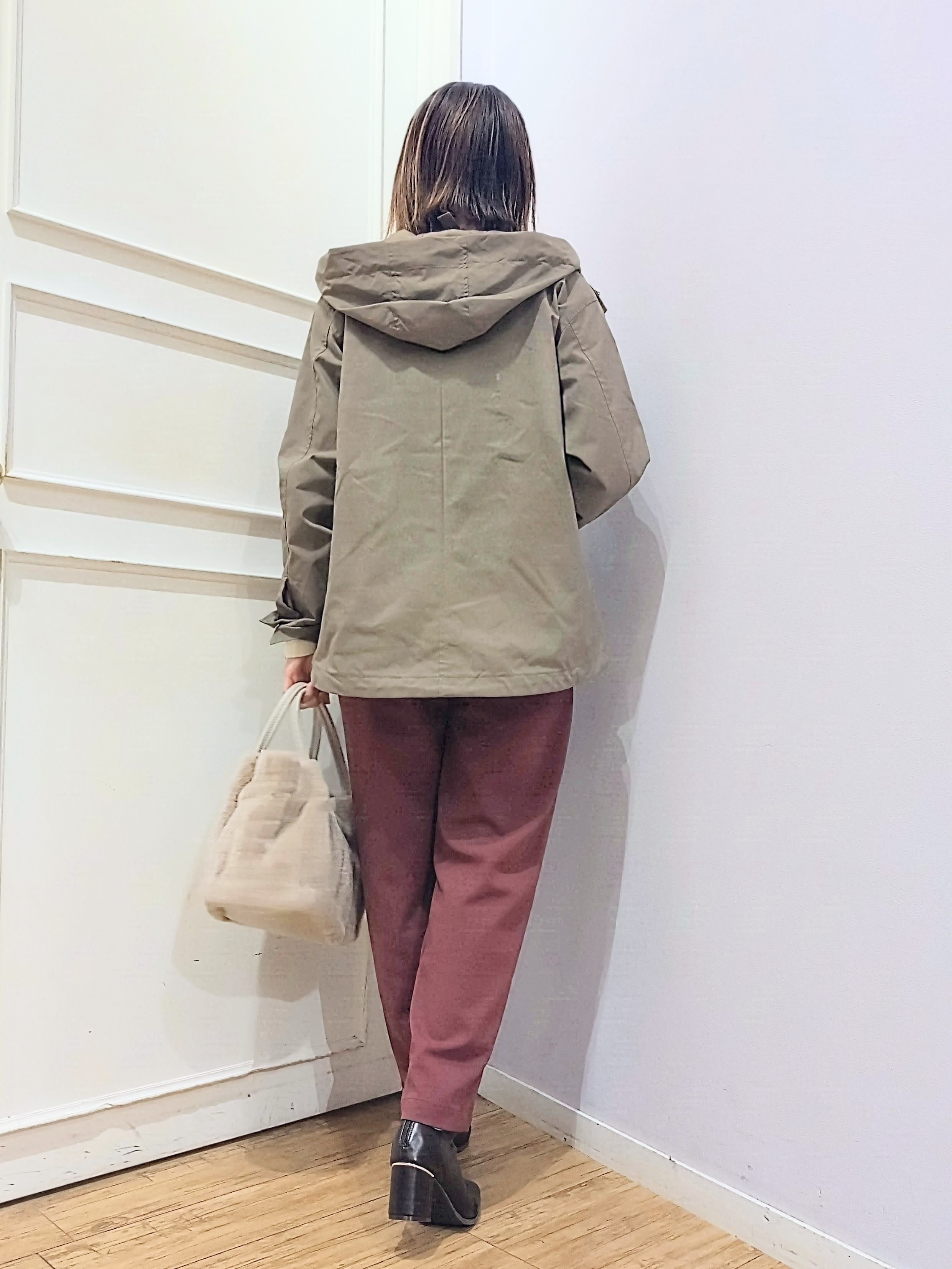 miomioさんの「SHOO･LA･RUE｜【洗濯機可/撥水/マルチWAY】ファーライナー付き 毎日欲張りマンパ」を使ったコーディネート