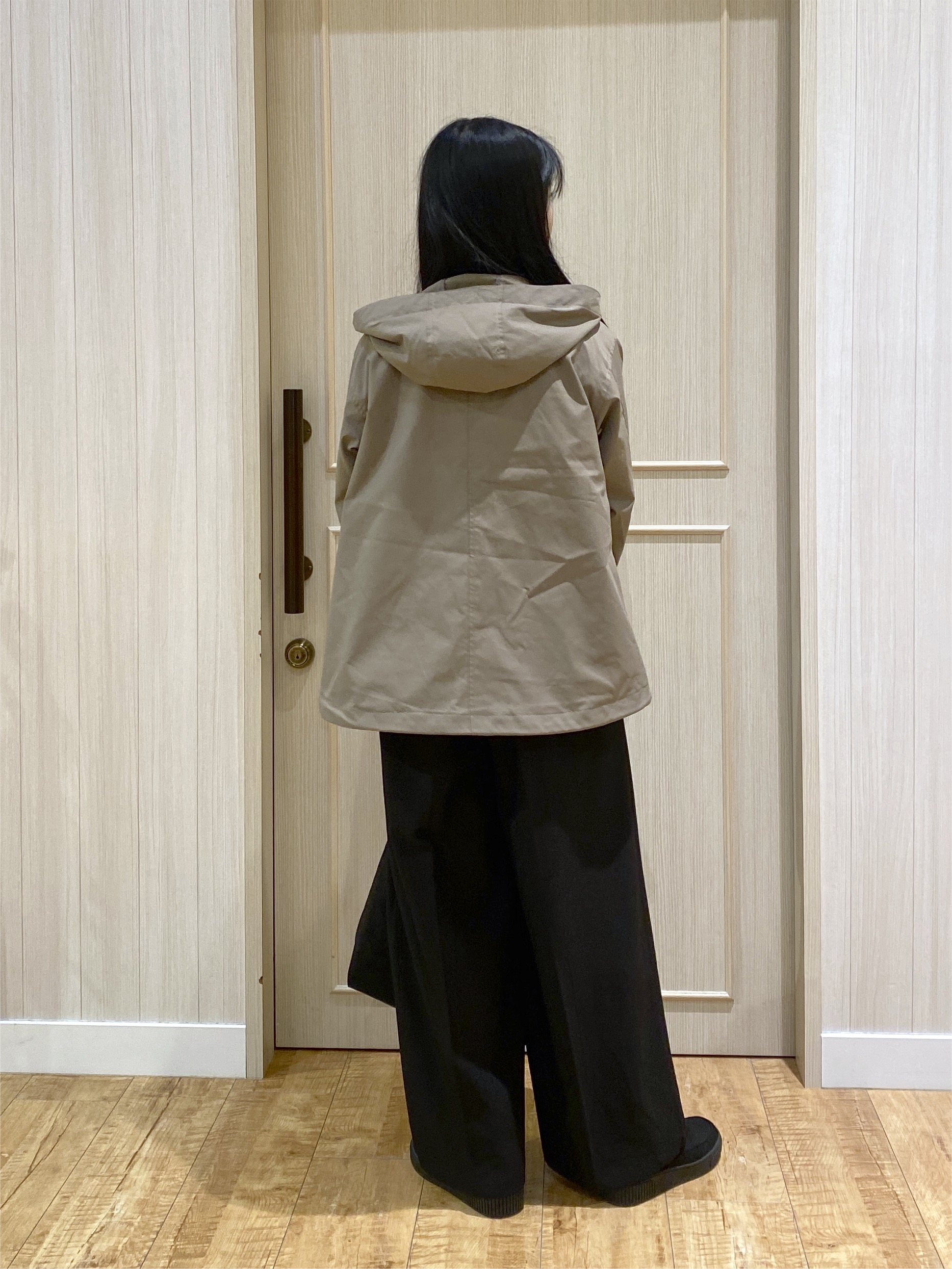 ERIさんの「SHOO･LA･RUE｜【洗濯機可/撥水/マルチWAY】ファーライナー付き 毎日欲張りマンパ」を使ったコーディネート