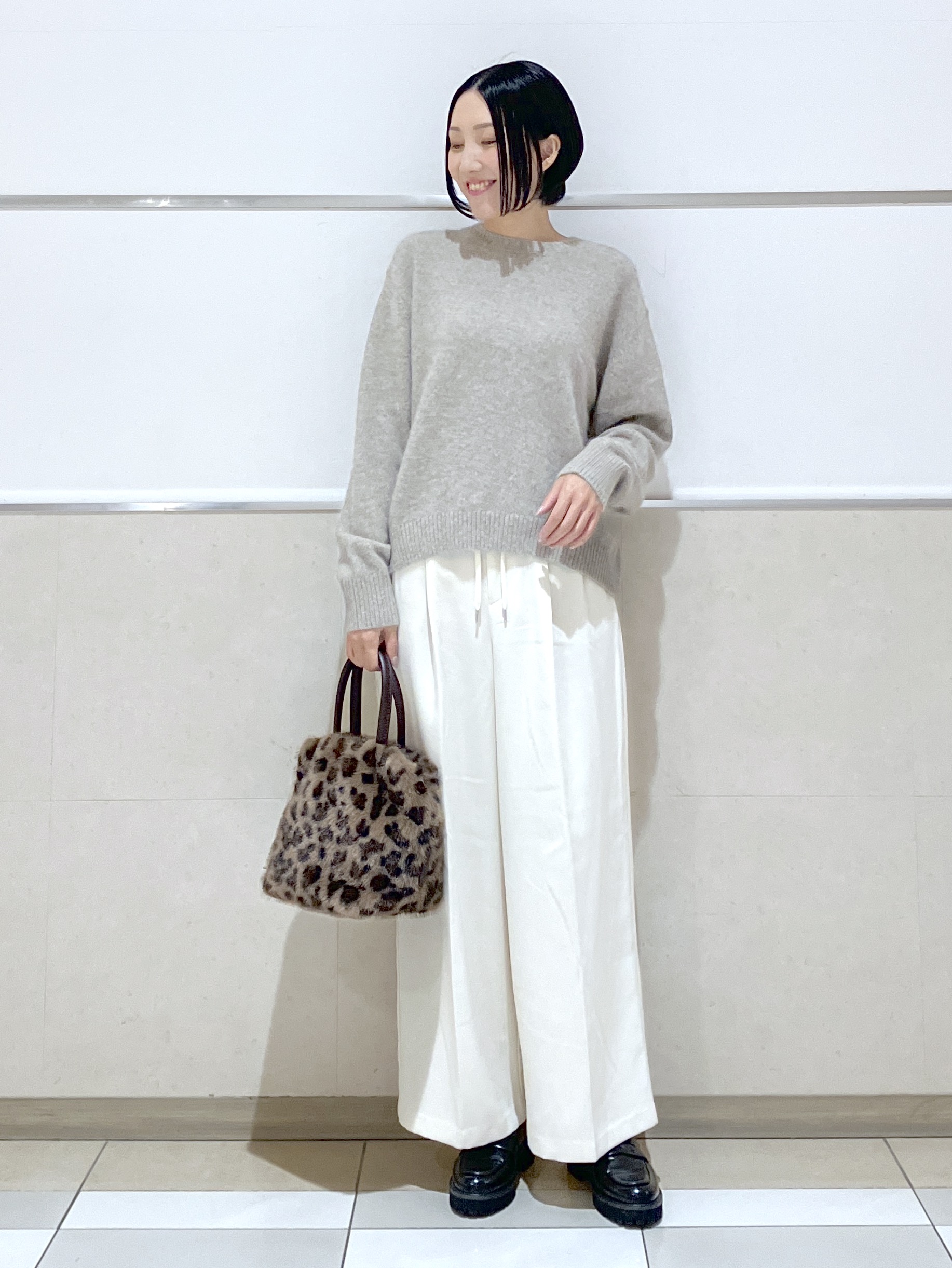 eriko さんの「Dessin｜【あたたかい/洗える】ツイードライクツイル ワイドパンツ」を使ったコーディネート