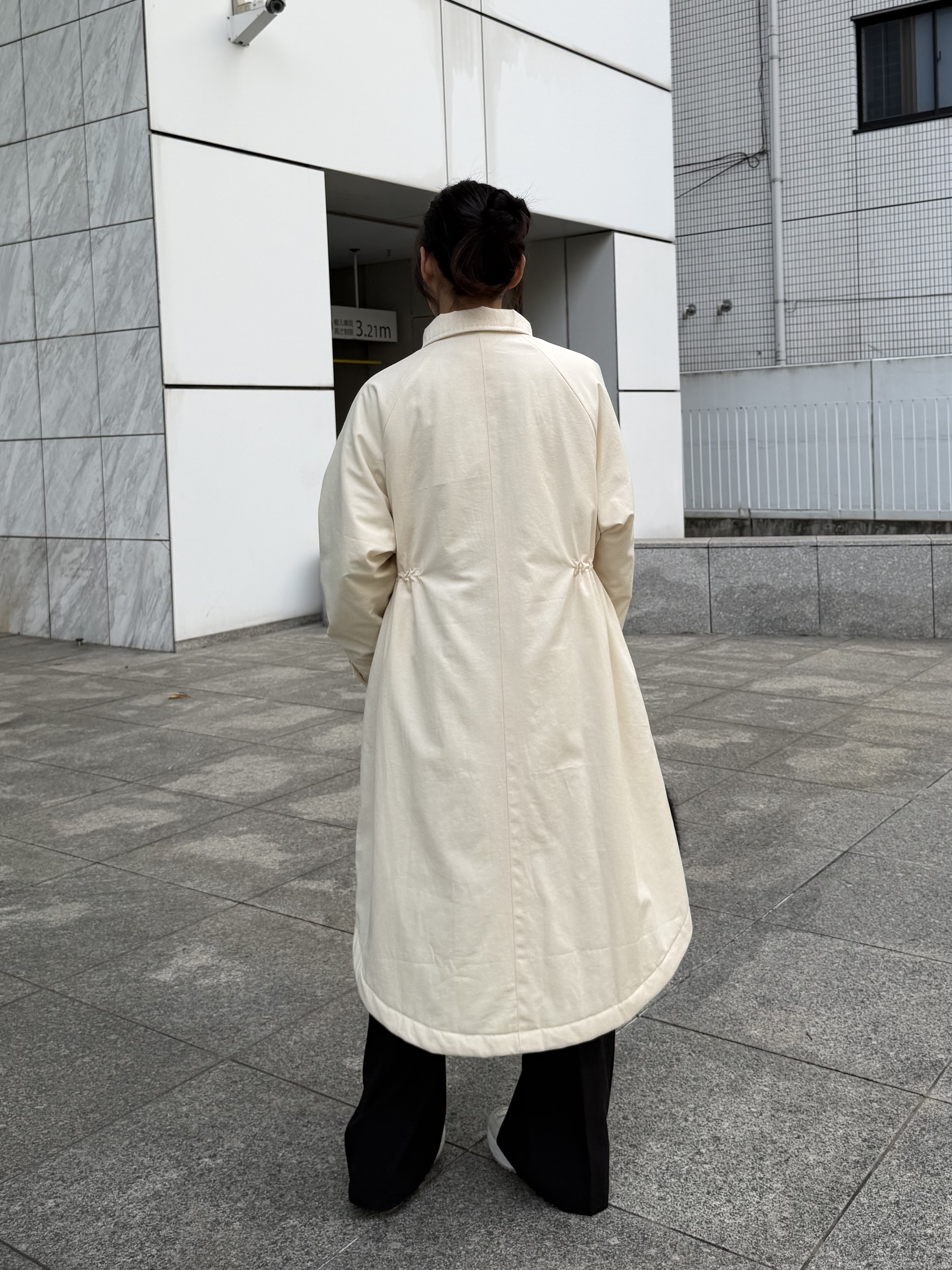 ririkaさんの「INDIVI｜バイアスシャーリングチェックシャツ【LIVE紹介／上枝みどりさん着用】」を使ったコーディネート