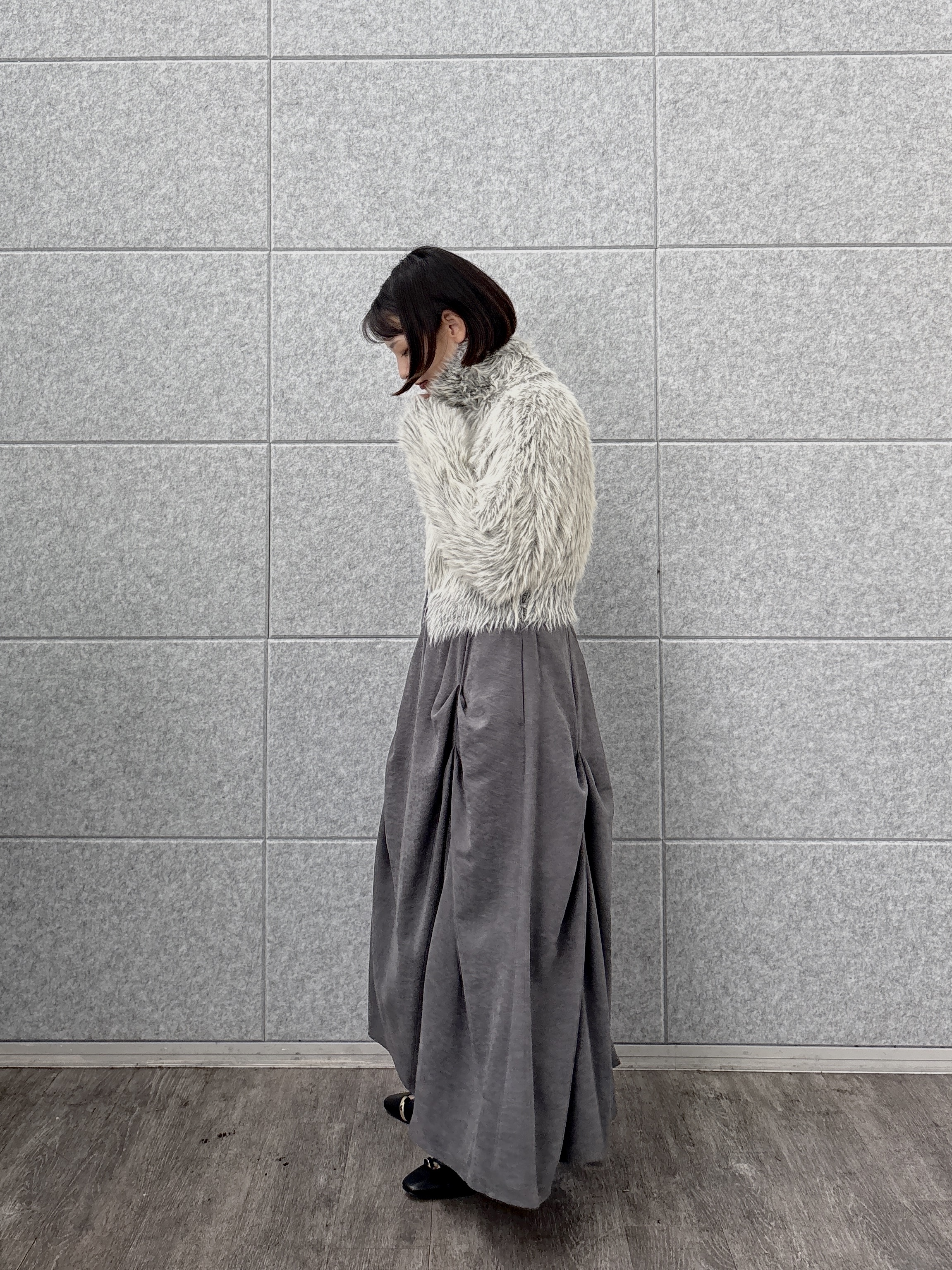 ayanoさんの「INDIVI｜フェザーニットジップカーディガン」を使ったコーディネート