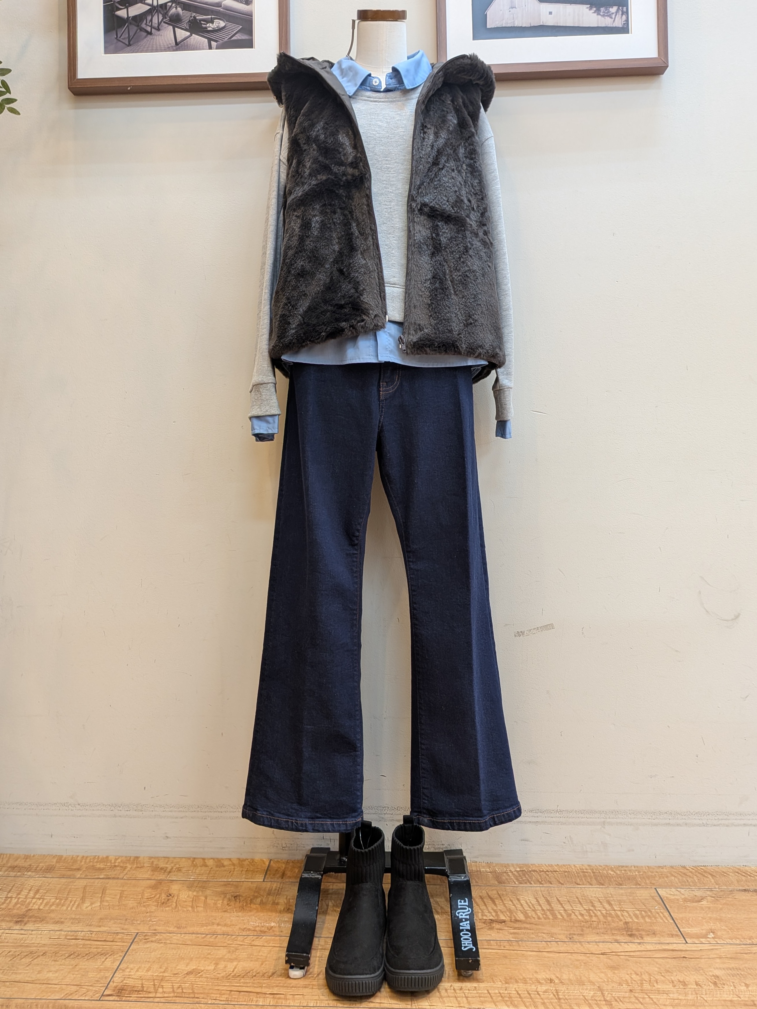 うっちーさんの「SHOO･LA･RUE｜【洗濯機可/撥水/マルチWAY】ファーライナー付き 毎日欲張りマンパ」を使ったコーディネート