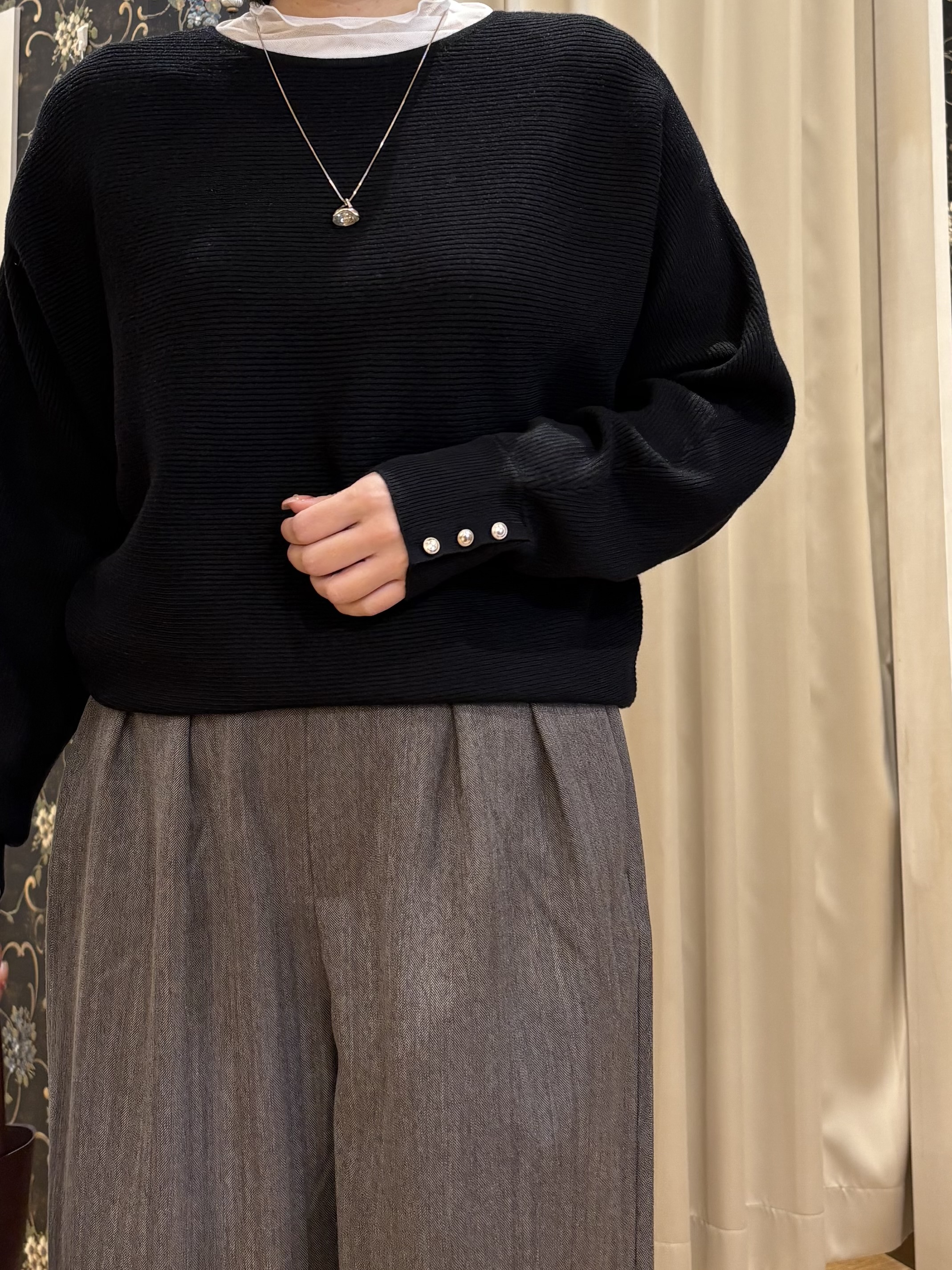 ネリさんの「SHOO･LA･RUE｜【洗濯機可/体型カバー】やわらかリブドルマンニット」を使ったコーディネート