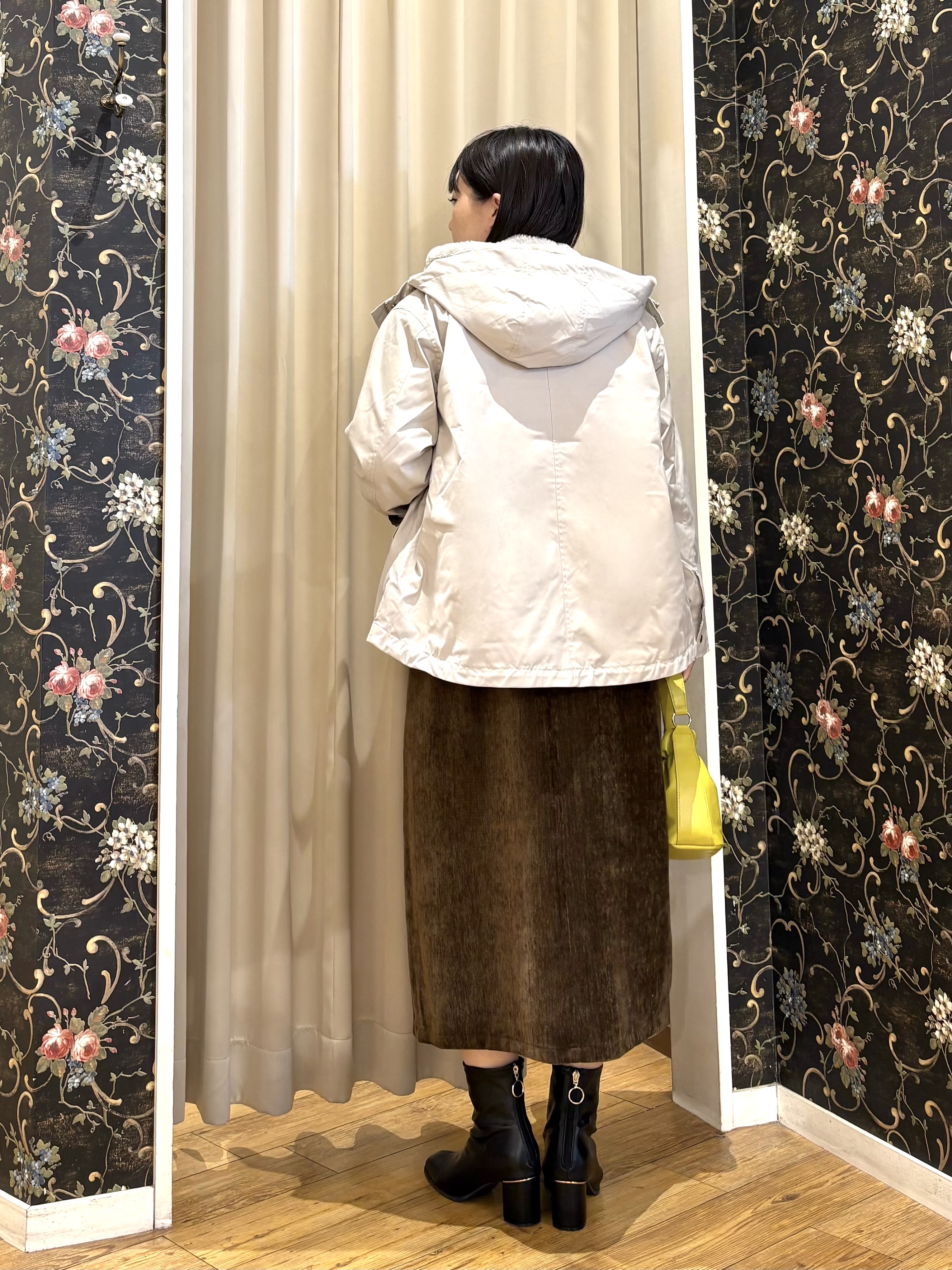 ネリさんの「SHOO･LA･RUE｜【洗濯機可/撥水/マルチWAY】ファーライナー付き 毎日欲張りマンパ」を使ったコーディネート