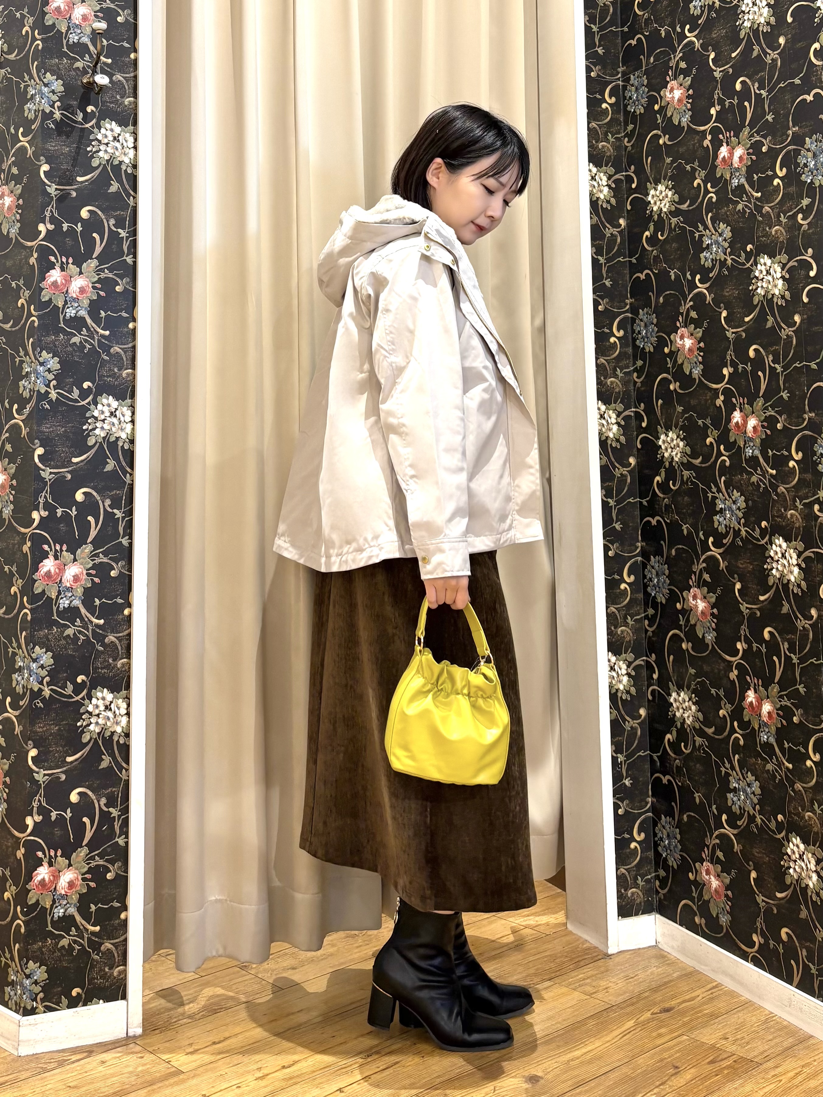 ネリさんの「SHOO･LA･RUE｜【洗濯機可/撥水/マルチWAY】ファーライナー付き 毎日欲張りマンパ」を使ったコーディネート
