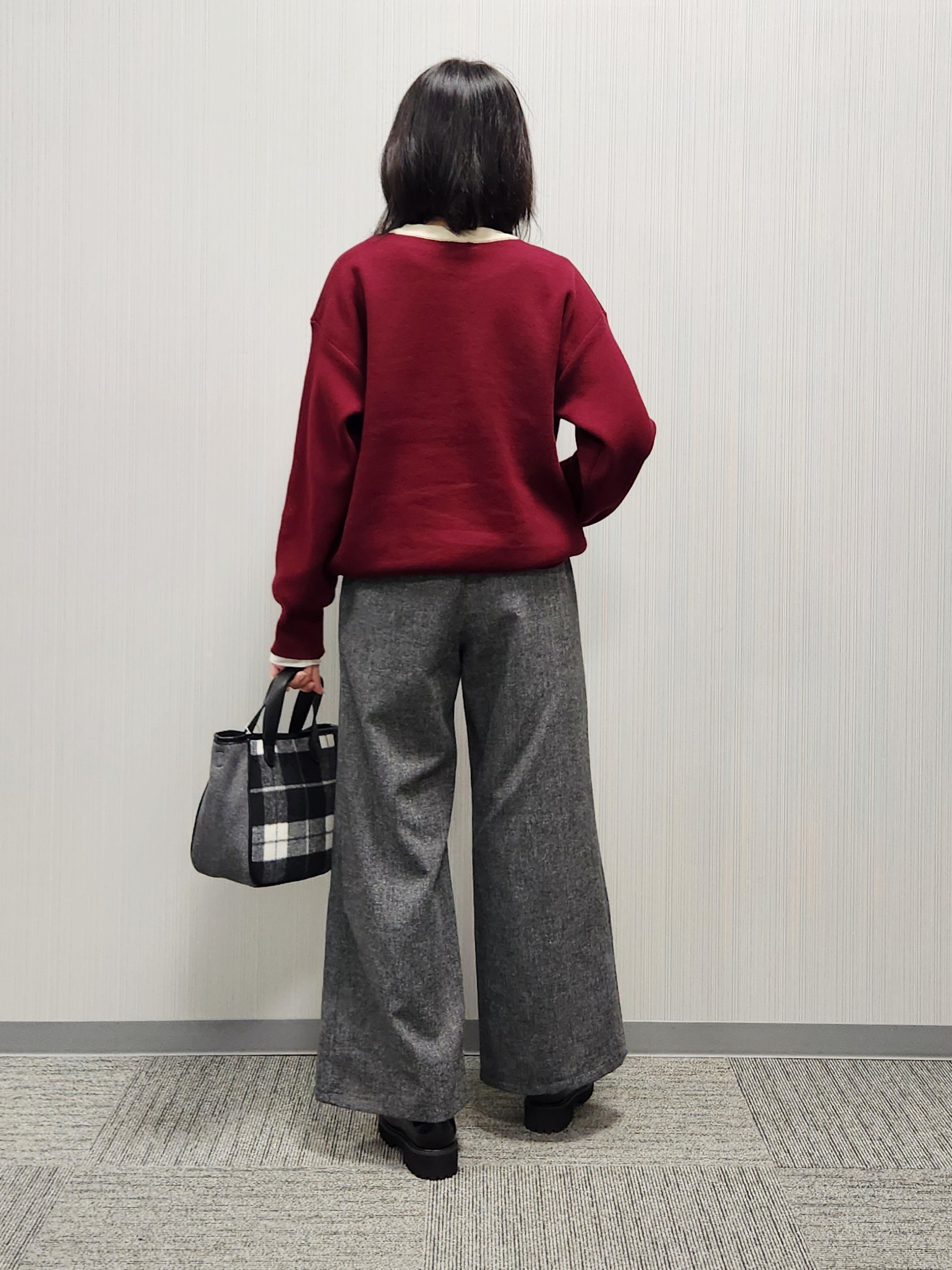 naraさんの「Dessin｜【店舗人気/洗濯機OK】ロゴ刺繍 コットンジャカードプルオーバー」を使ったコーディネート