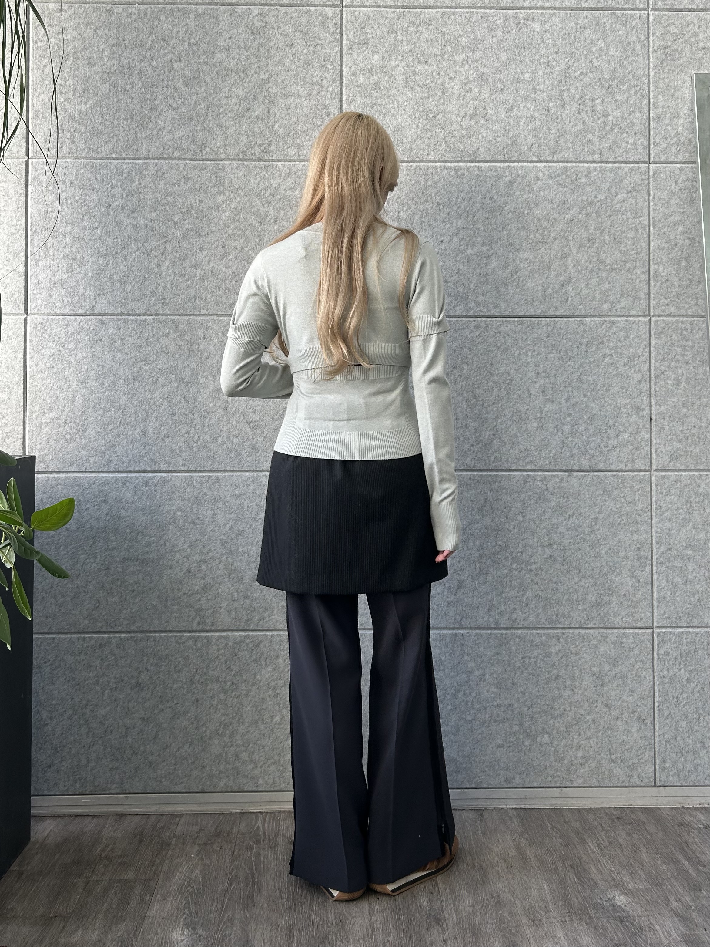 honoka Aさんの「CODE A｜modular button knit cardigan」を使ったコーディネート