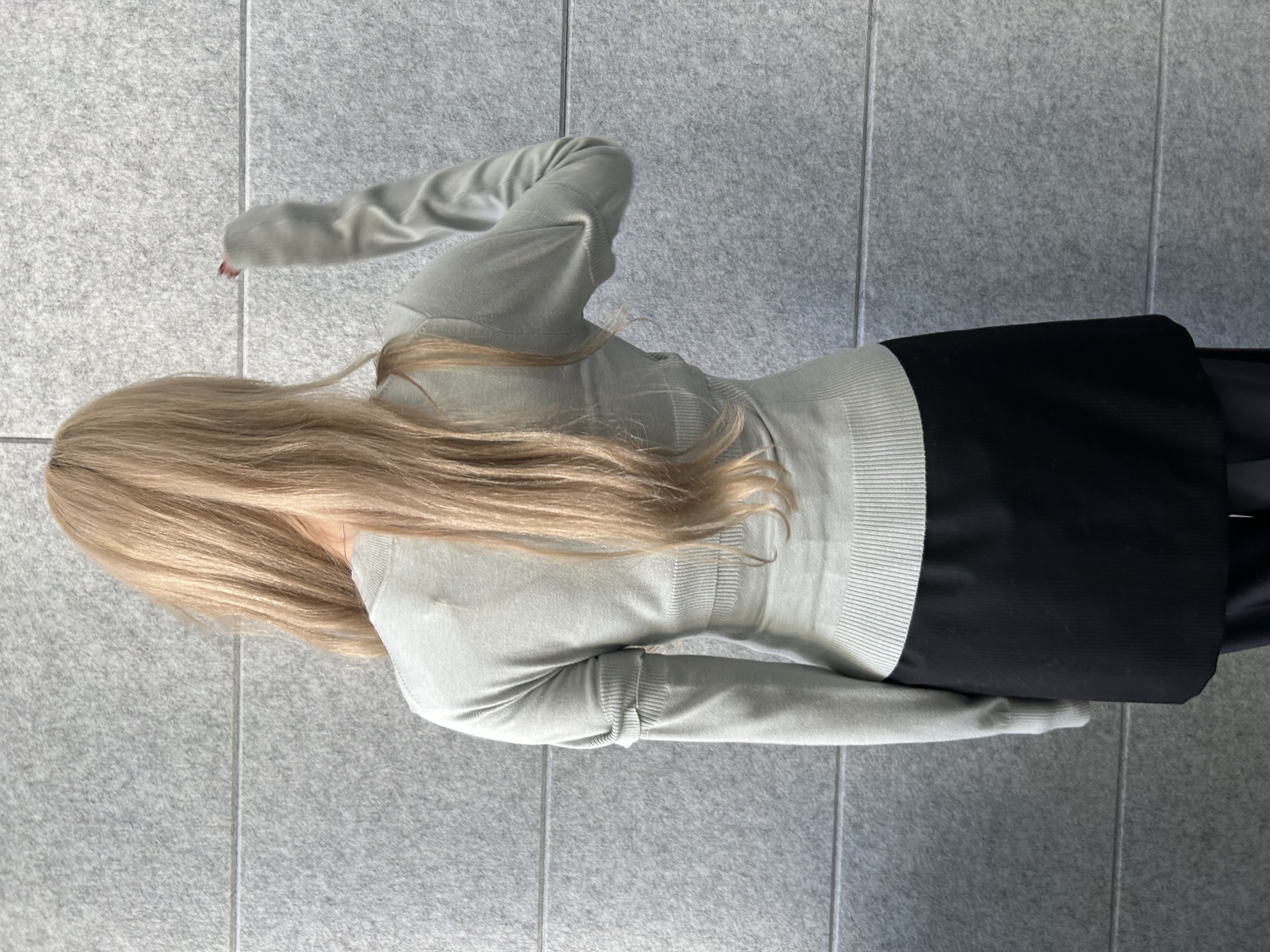 honoka Aさんの「CODE A｜modular button knit cardigan」を使ったコーディネート