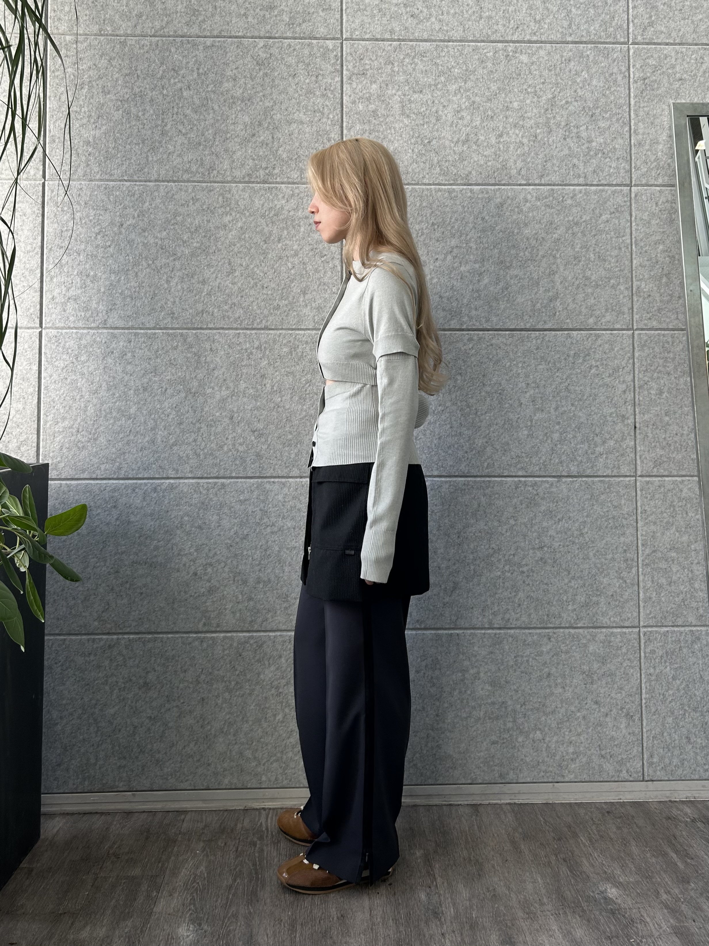 honoka Aさんの「CODE A｜modular button knit cardigan」を使ったコーディネート