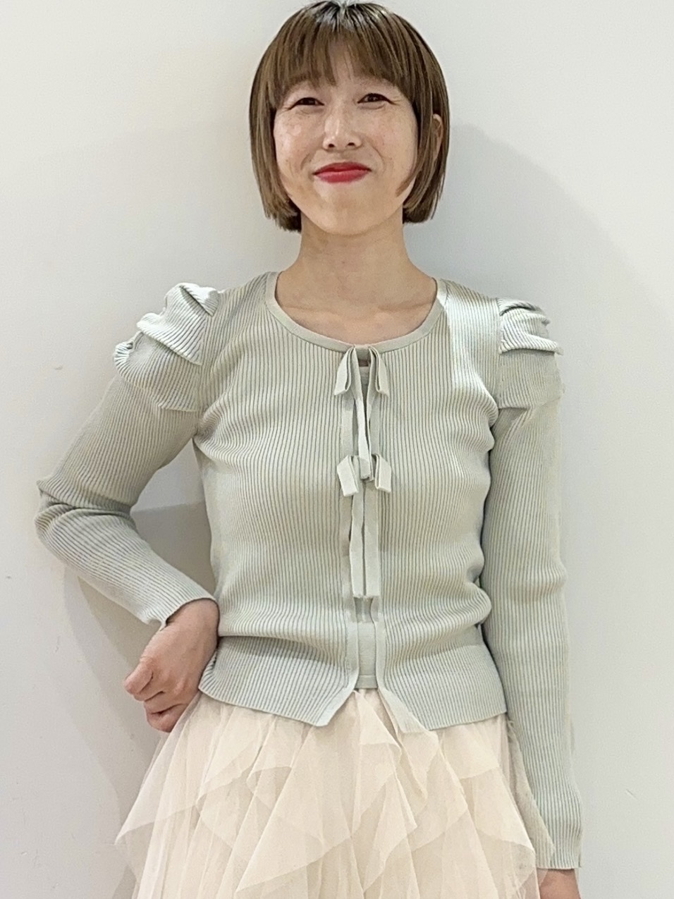 Hana...eさんの「index｜【植草美幸先生が指南する好印象スタイル】レイヤードリボンギャザースリーブニット≪洗濯機OK≫」を使ったコーディネート