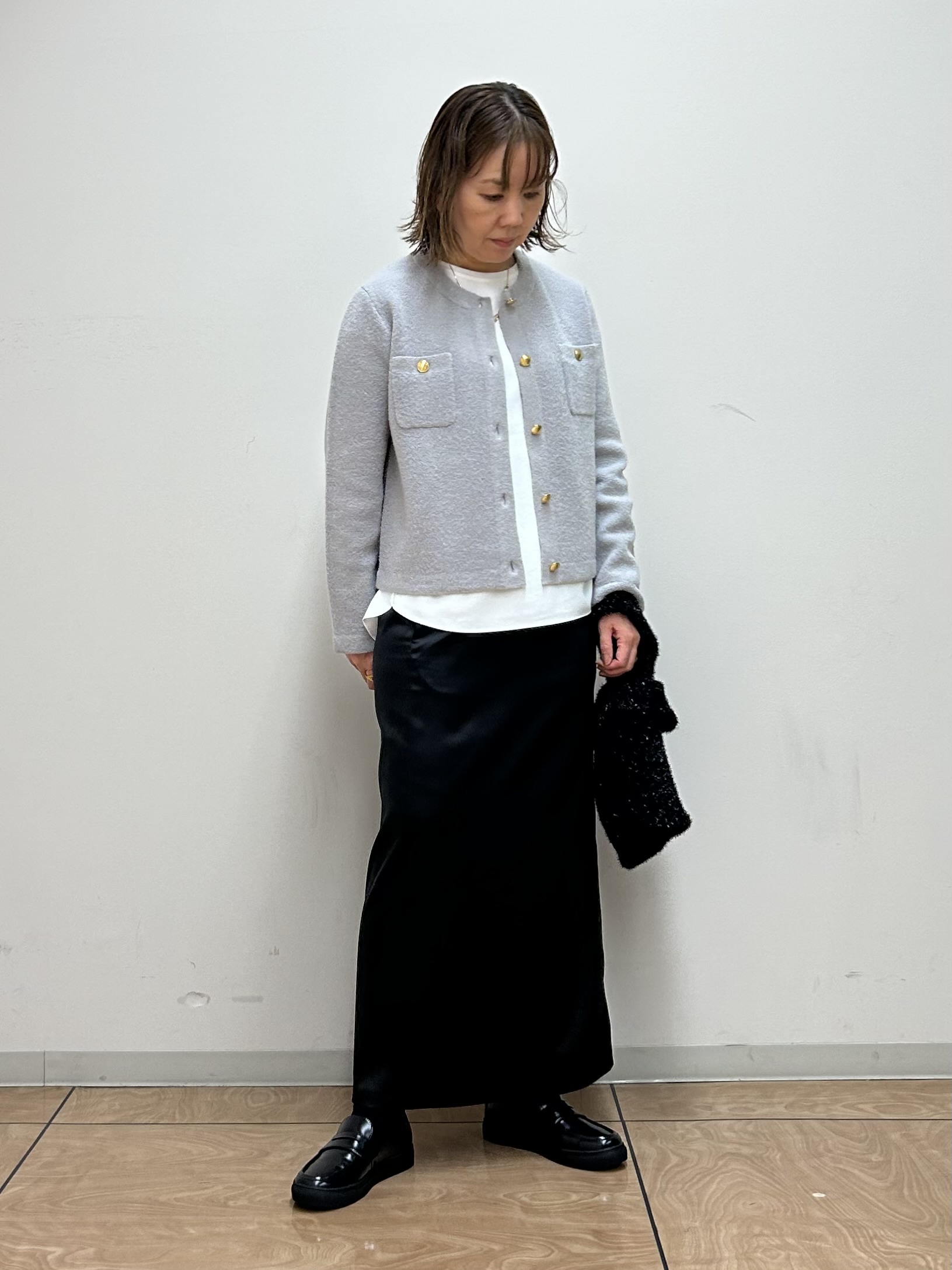 mariさんの「INDIVI｜【軽やか】ブークレニットジャケット」を使ったコーディネート