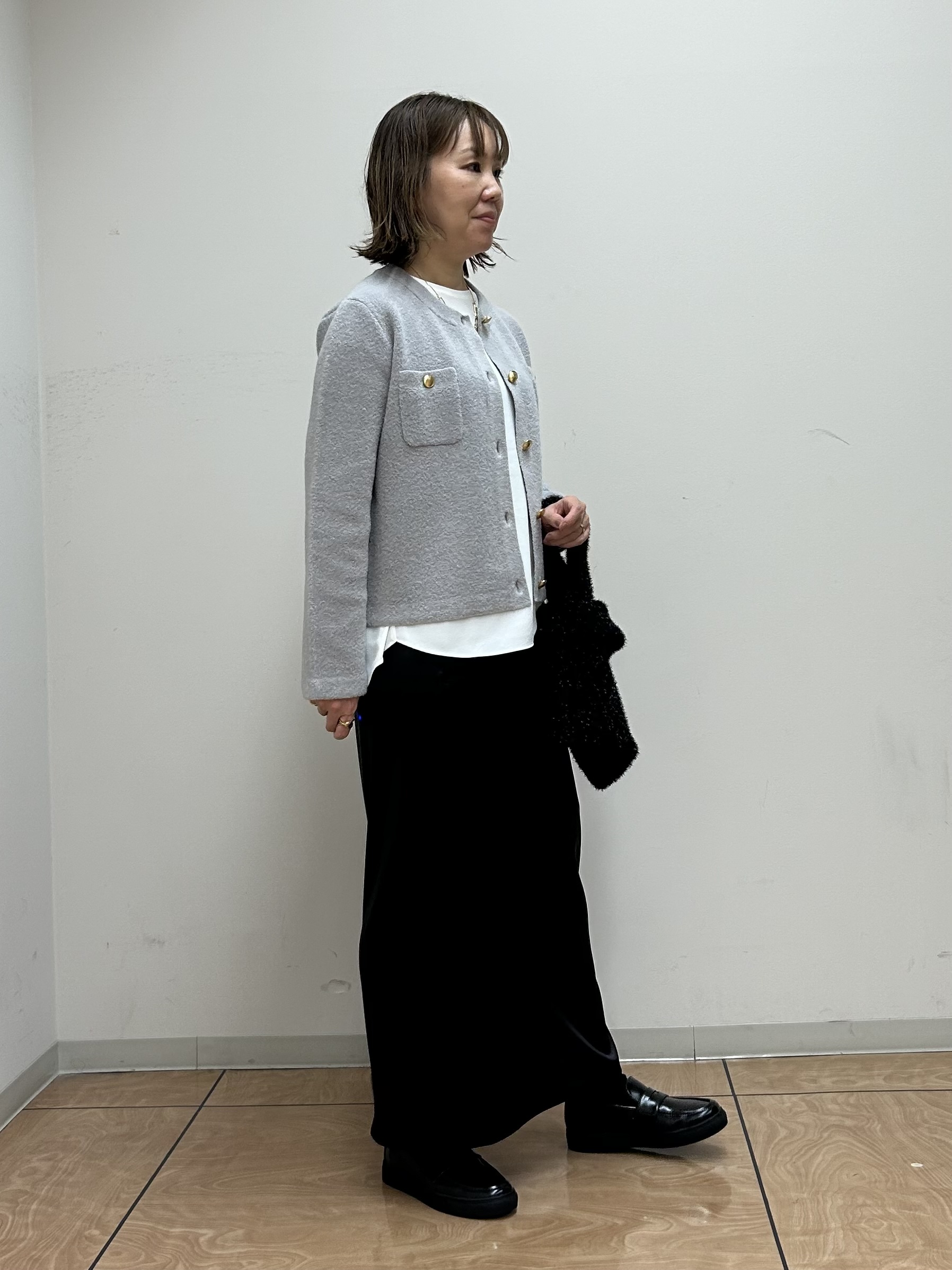 mariさんの「INDIVI｜【軽やか】ブークレニットジャケット」を使ったコーディネート