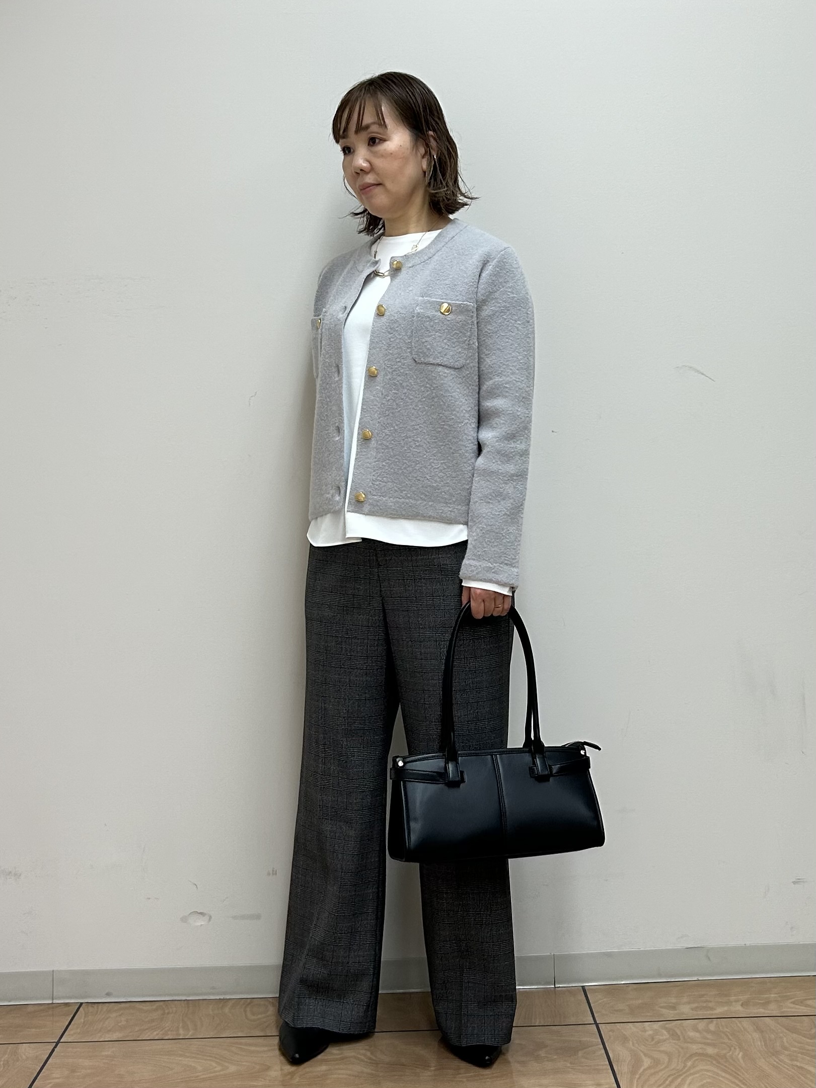 mariさんの「INDIVI｜【軽やか】ブークレニットジャケット」を使ったコーディネート