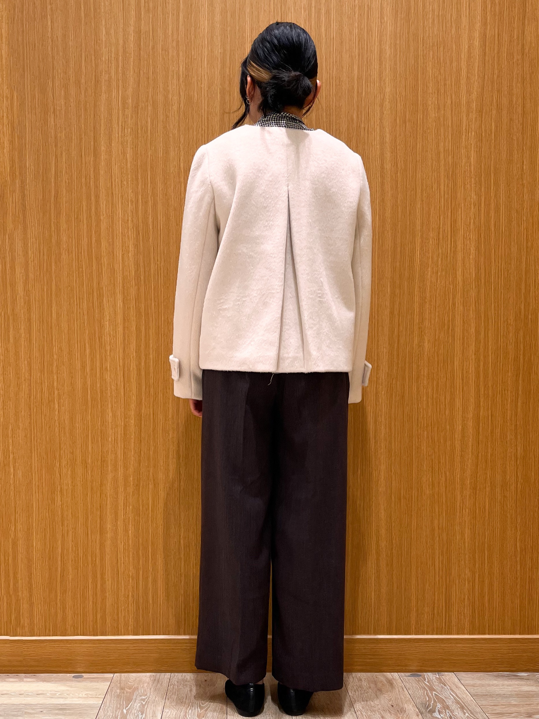 aさんの「OPAQUE.CLIP｜【植草美幸先生が指南する好印象スタイル】カシミヤ混ノーカラーショートコート」を使ったコーディネート