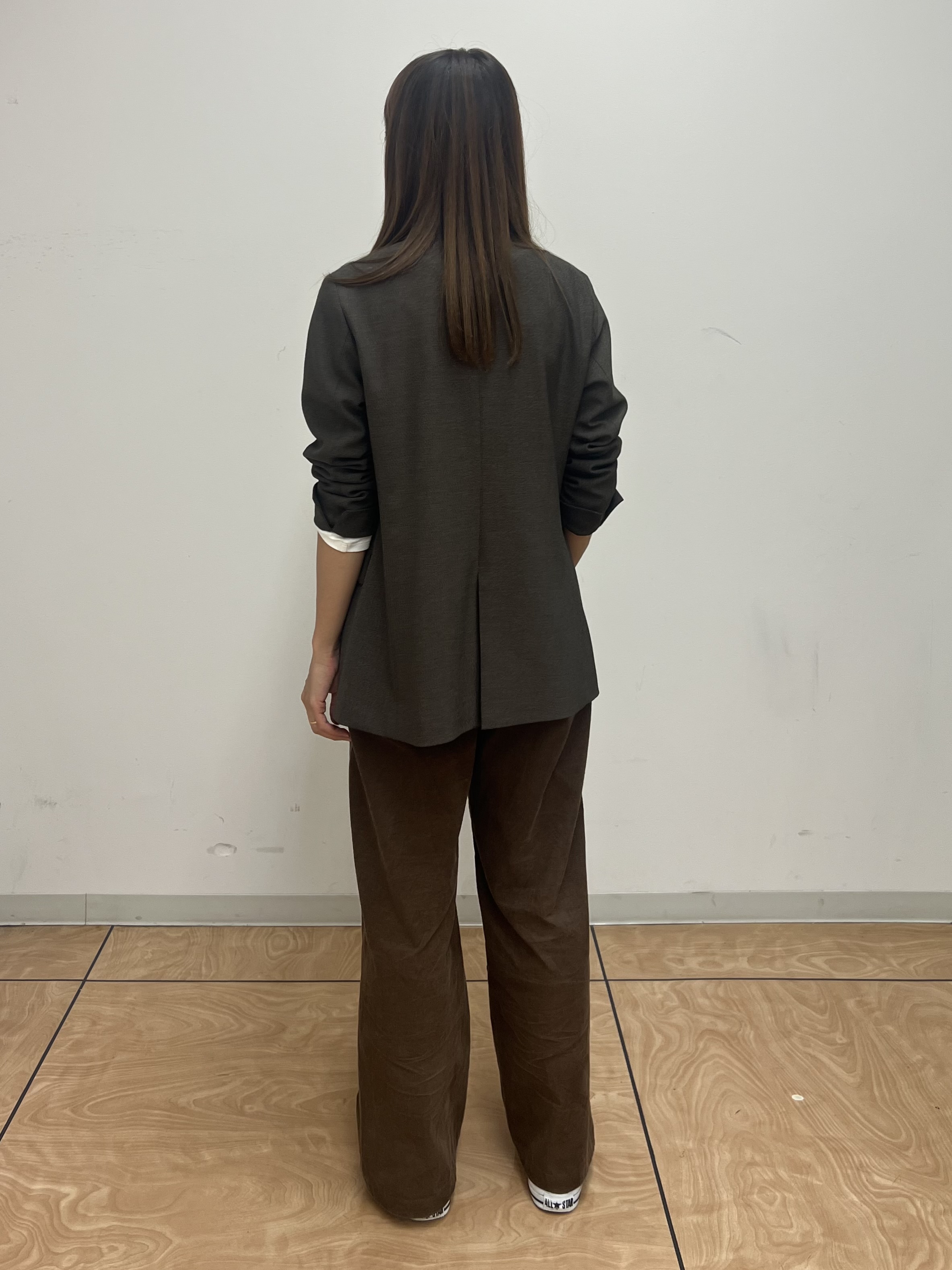 カナさんの「INDIVI｜【洗濯機OK／ストレッチ◎】秋はじめのダブルジャケット」を使ったコーディネート