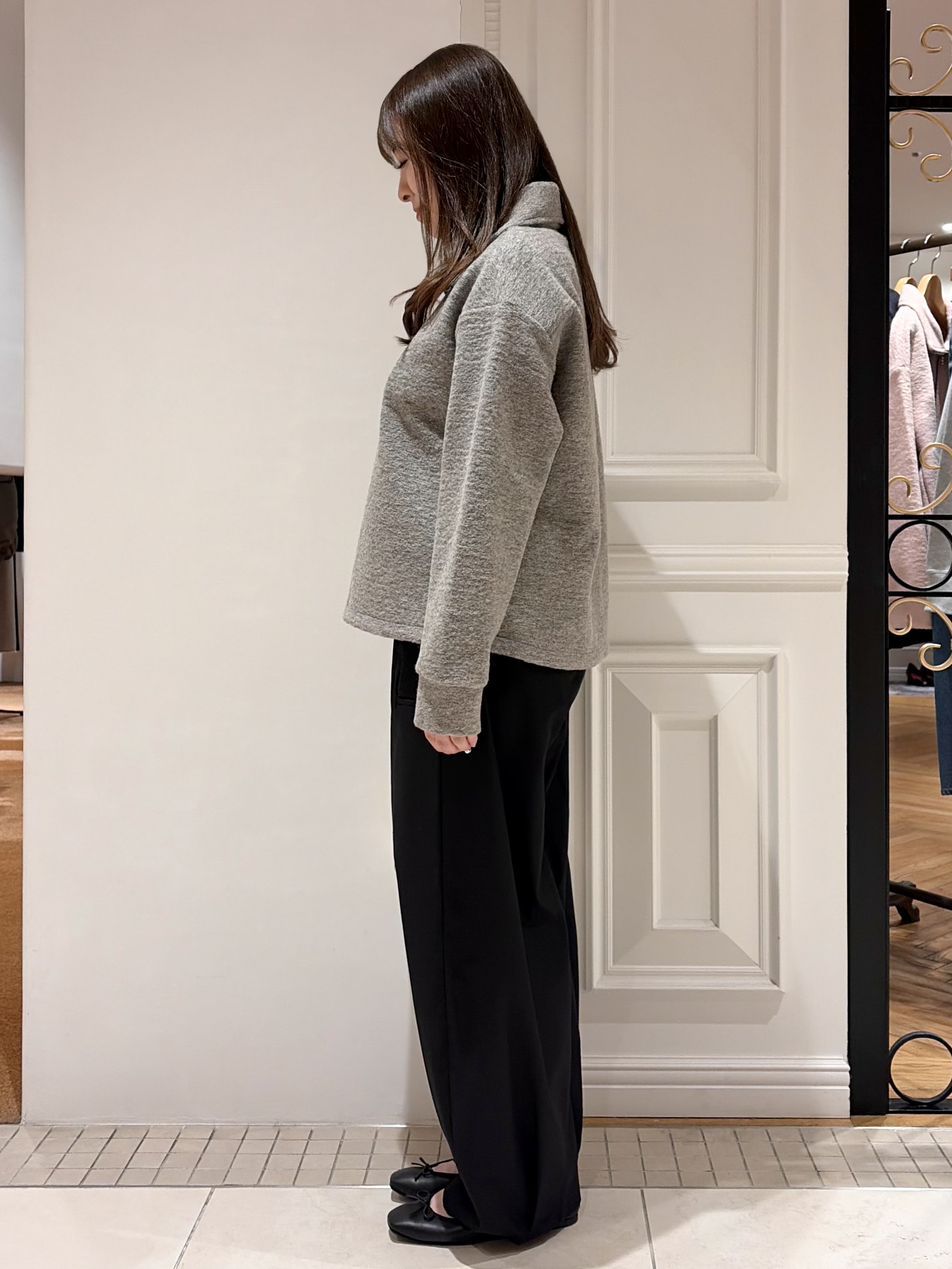 minowaさんの「DRESSTERIOR｜イタリアンスライバー ハーフジッププルオーバー」を使ったコーディネート