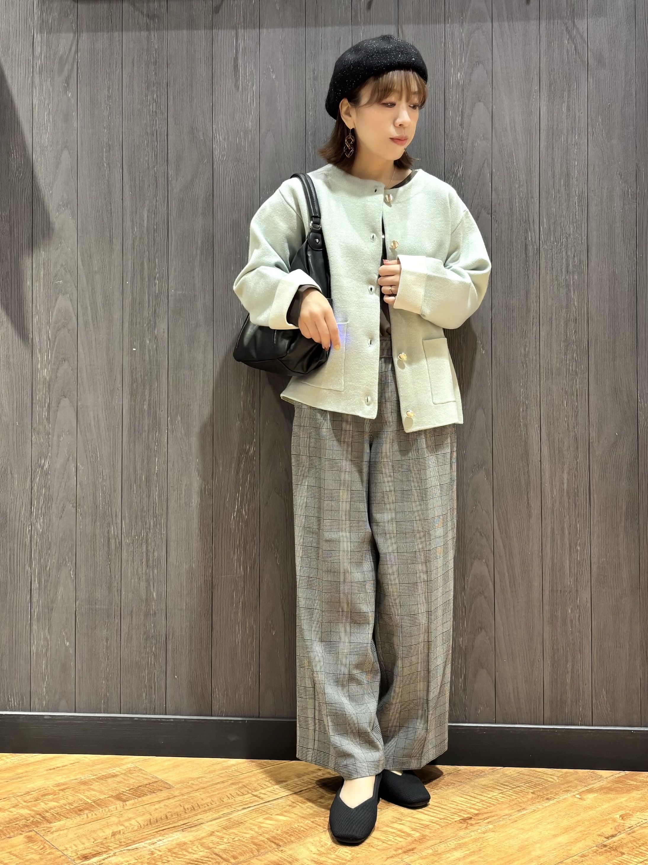 meiさんの「SHOO･LA･RUE｜【S-LL/洗濯機可/静電気防止】もちもち配色ダブルフェイスカーディガン」を使ったコーディネート