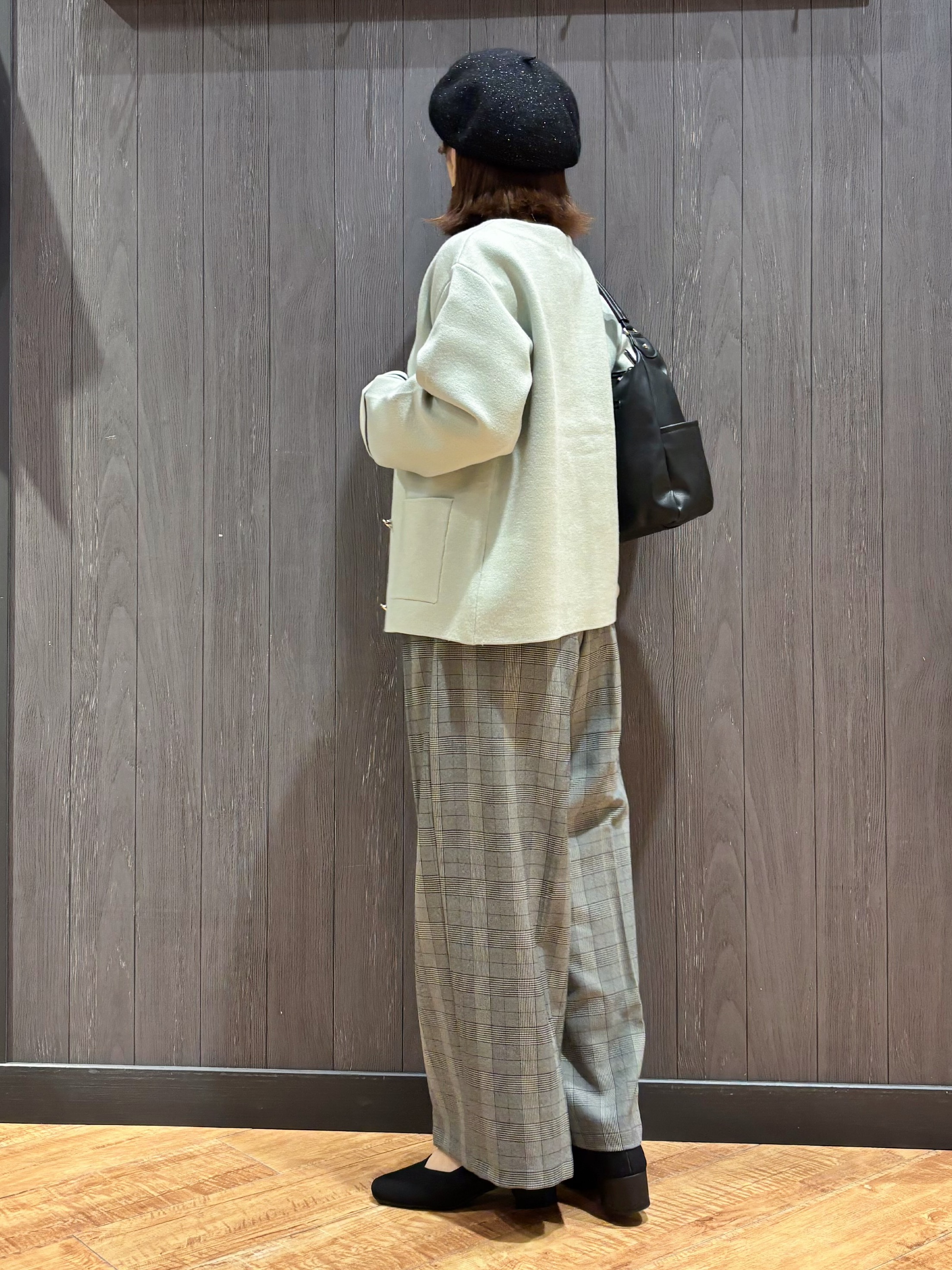 meiさんの「SHOO･LA･RUE｜【S-LL/洗濯機可/静電気防止】もちもち配色ダブルフェイスカーディガン」を使ったコーディネート