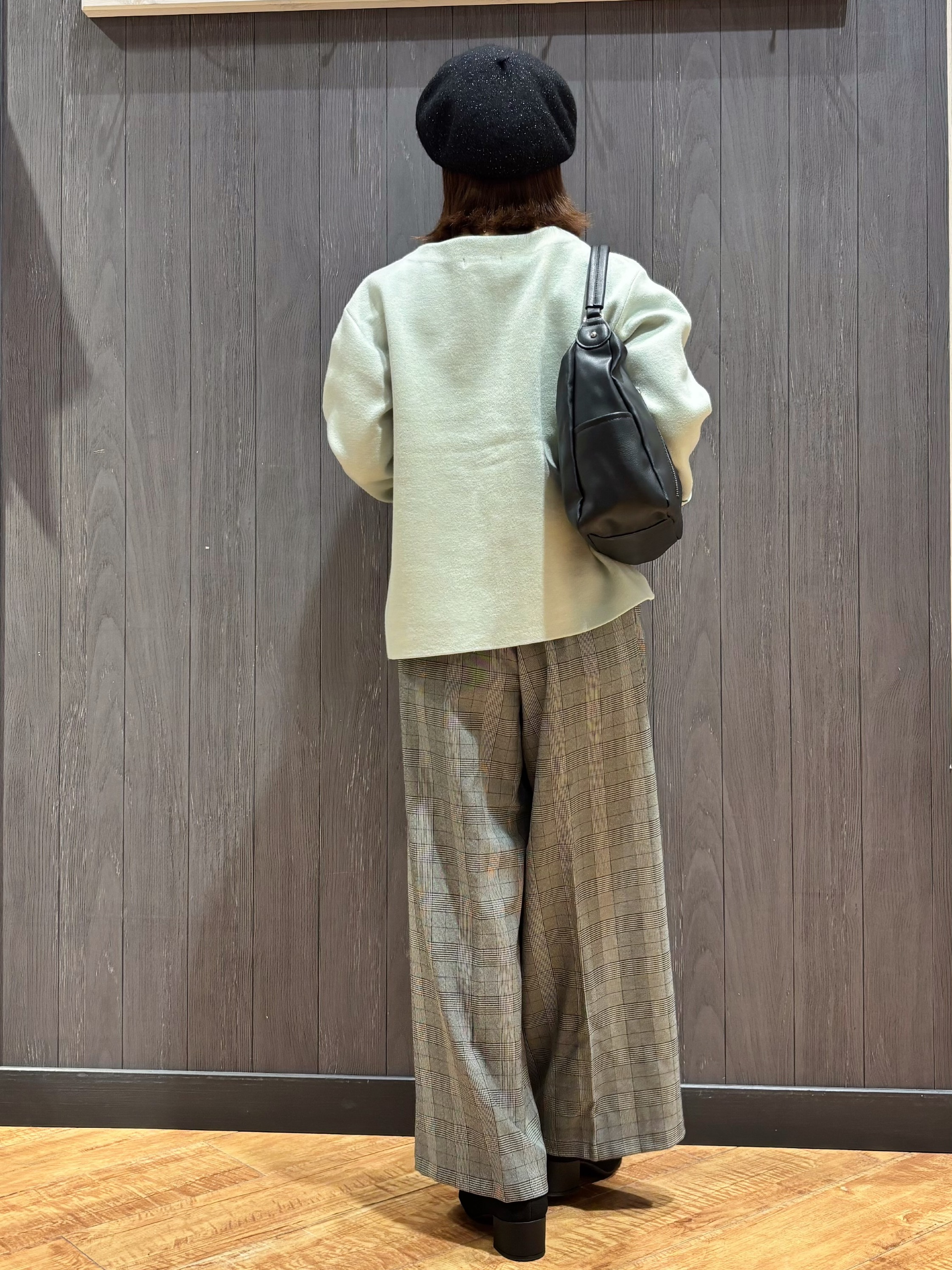 meiさんの「SHOO･LA･RUE｜【S-LL/洗濯機可/静電気防止】もちもち配色ダブルフェイスカーディガン」を使ったコーディネート
