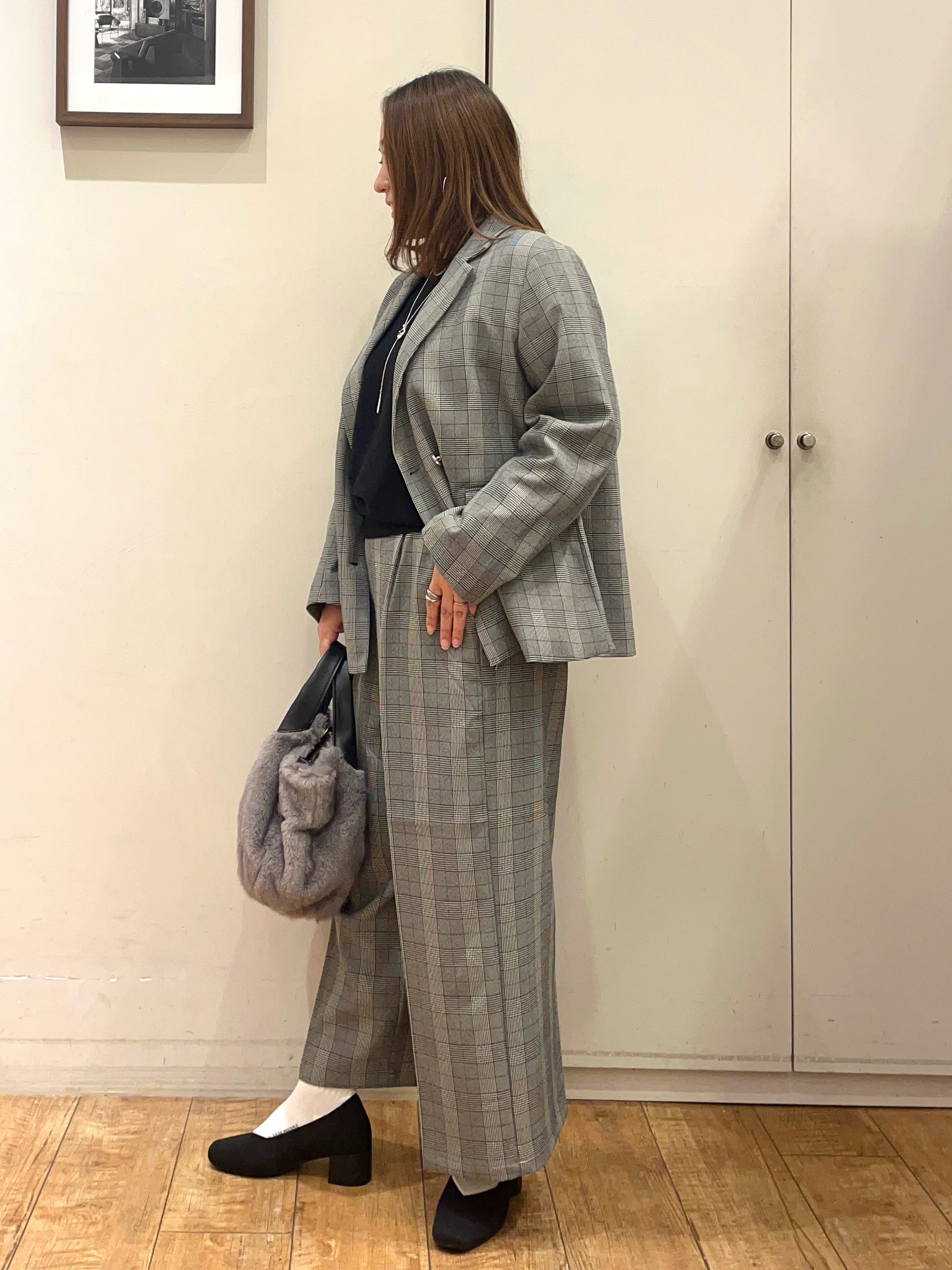 harusakuさんの「SHOO･LA･RUE｜【セットアップ可/洗濯後しわになりにくい】ウールフィール ダブルジャケット」を使ったコーディネート