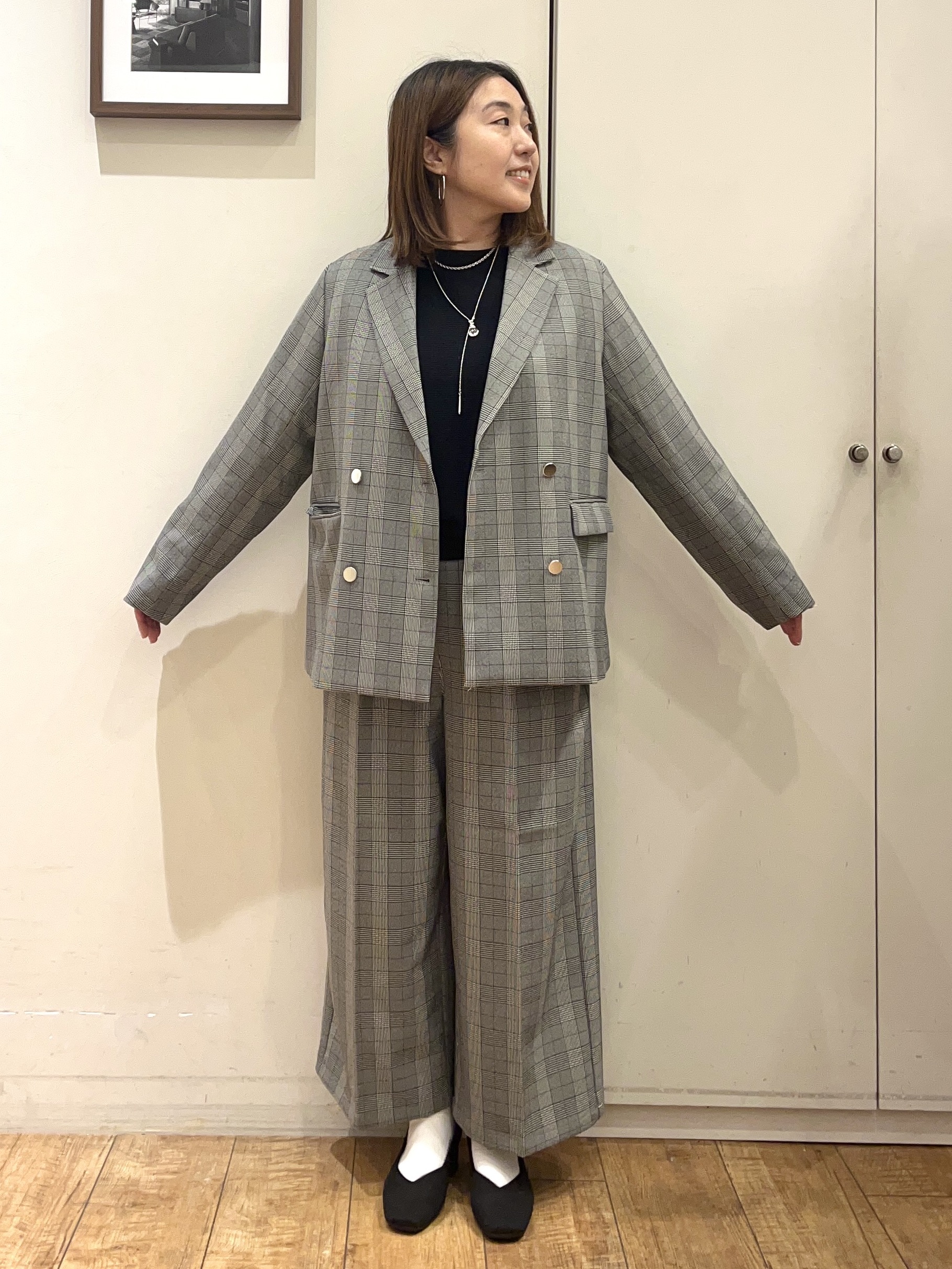 harusakuさんの「SHOO･LA･RUE｜【セットアップ可/洗濯後しわになりにくい】ウールフィール ダブルジャケット」を使ったコーディネート