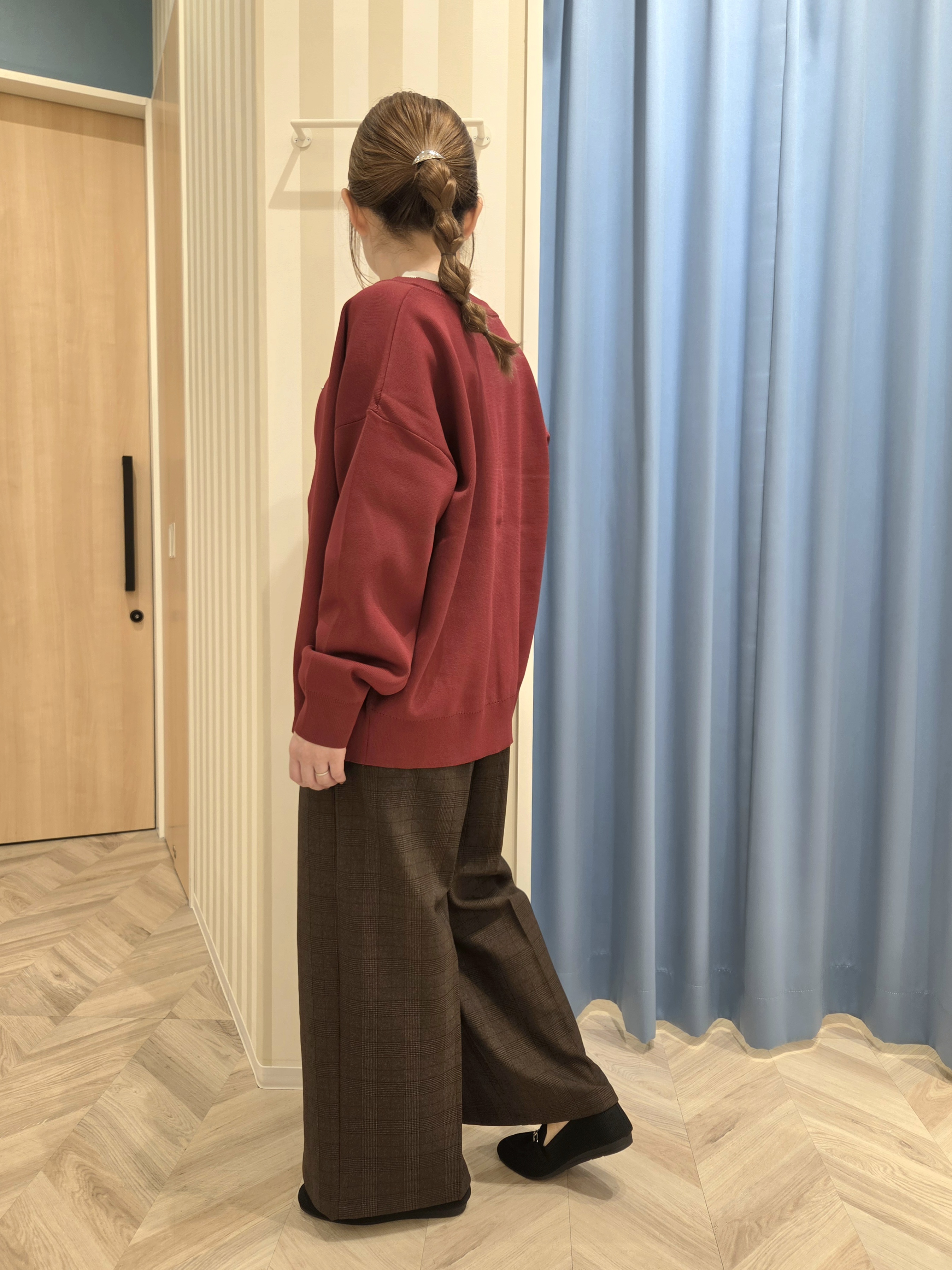 Ikumiさんの「SHOO･LA･RUE｜【セットアップ可/洗濯機可】軽やかに羽織れる スポンディッシュ ニットカーディガン」を使ったコーディネート