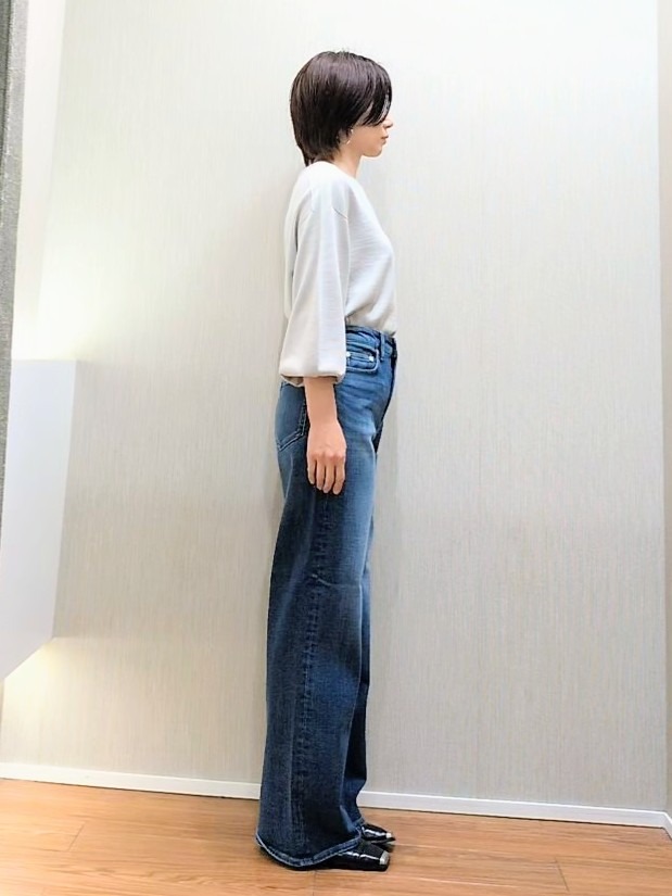 ミズタさんの「UNTITLED｜【店頭人気！/8色展開】ボリュームスリーブニットプルオーバー」を使ったコーディネート