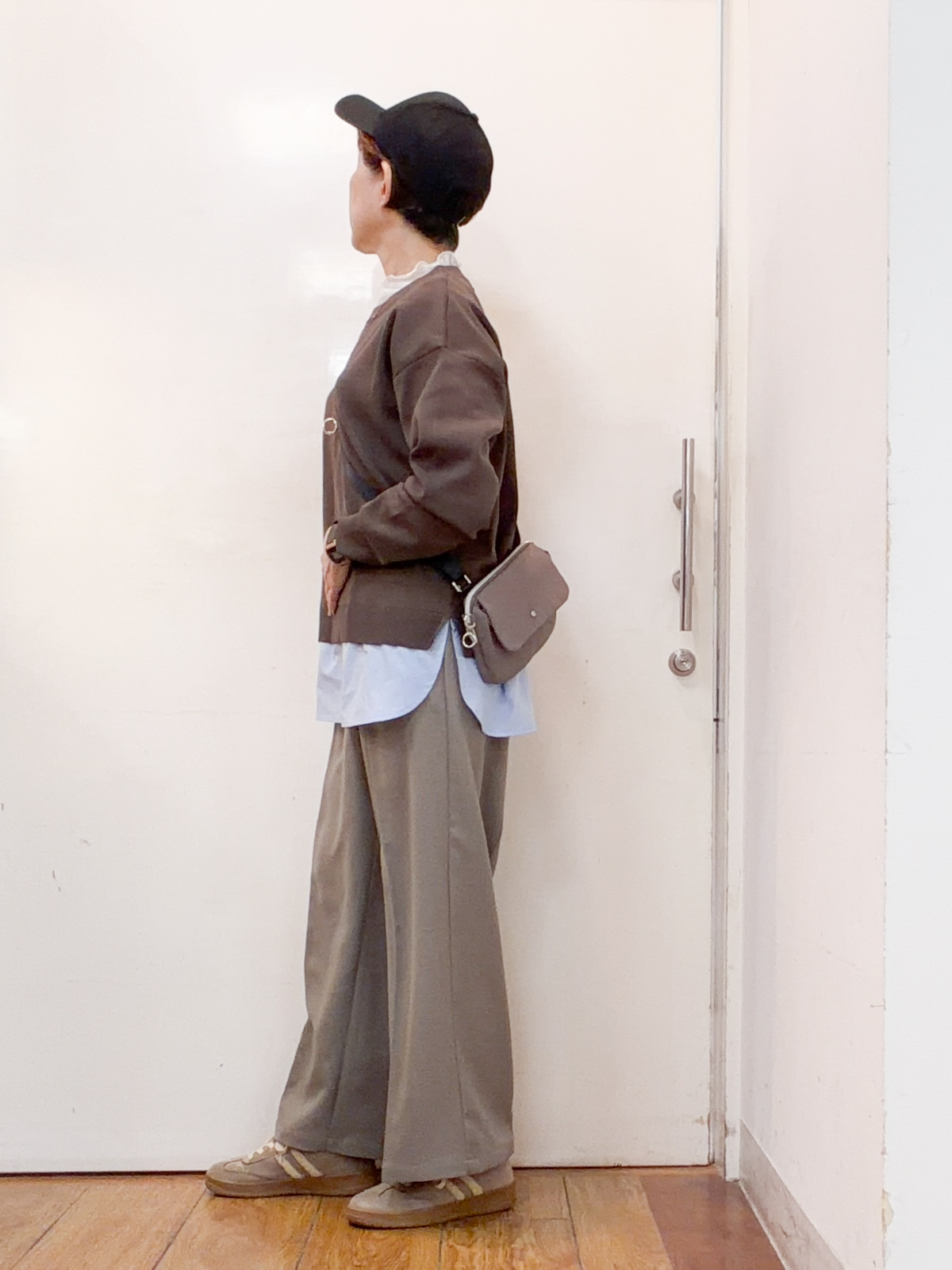 みぃさんの「SHOO･LA･RUE｜【S-LL】着るだけできまる シャツレイヤード風 スポンディッシュニット」を使ったコーディネート