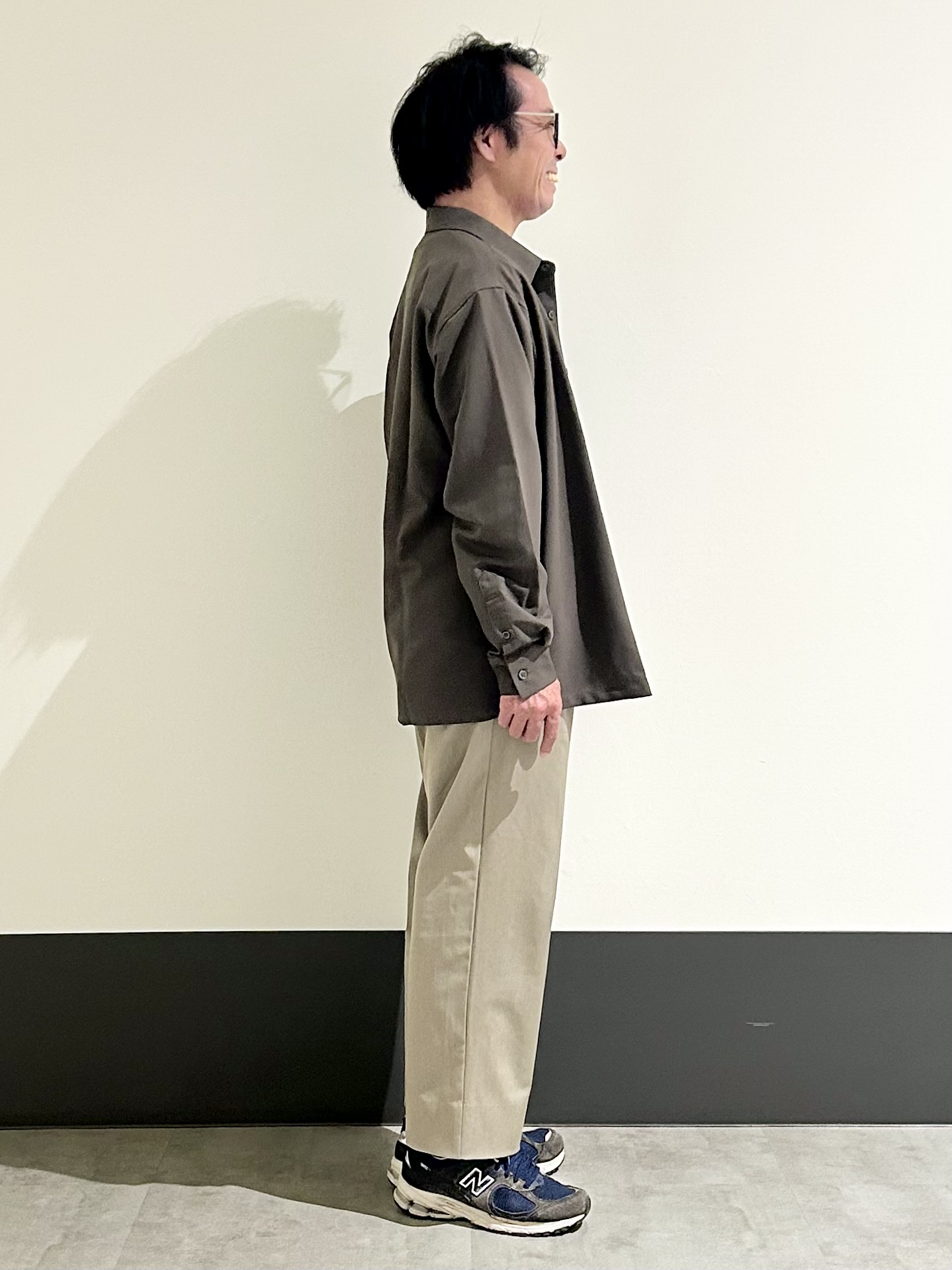 KENJI Iさんの「THE SHOP TK｜【洗濯機OK】ウールライク 長袖シャツ」を使ったコーディネート