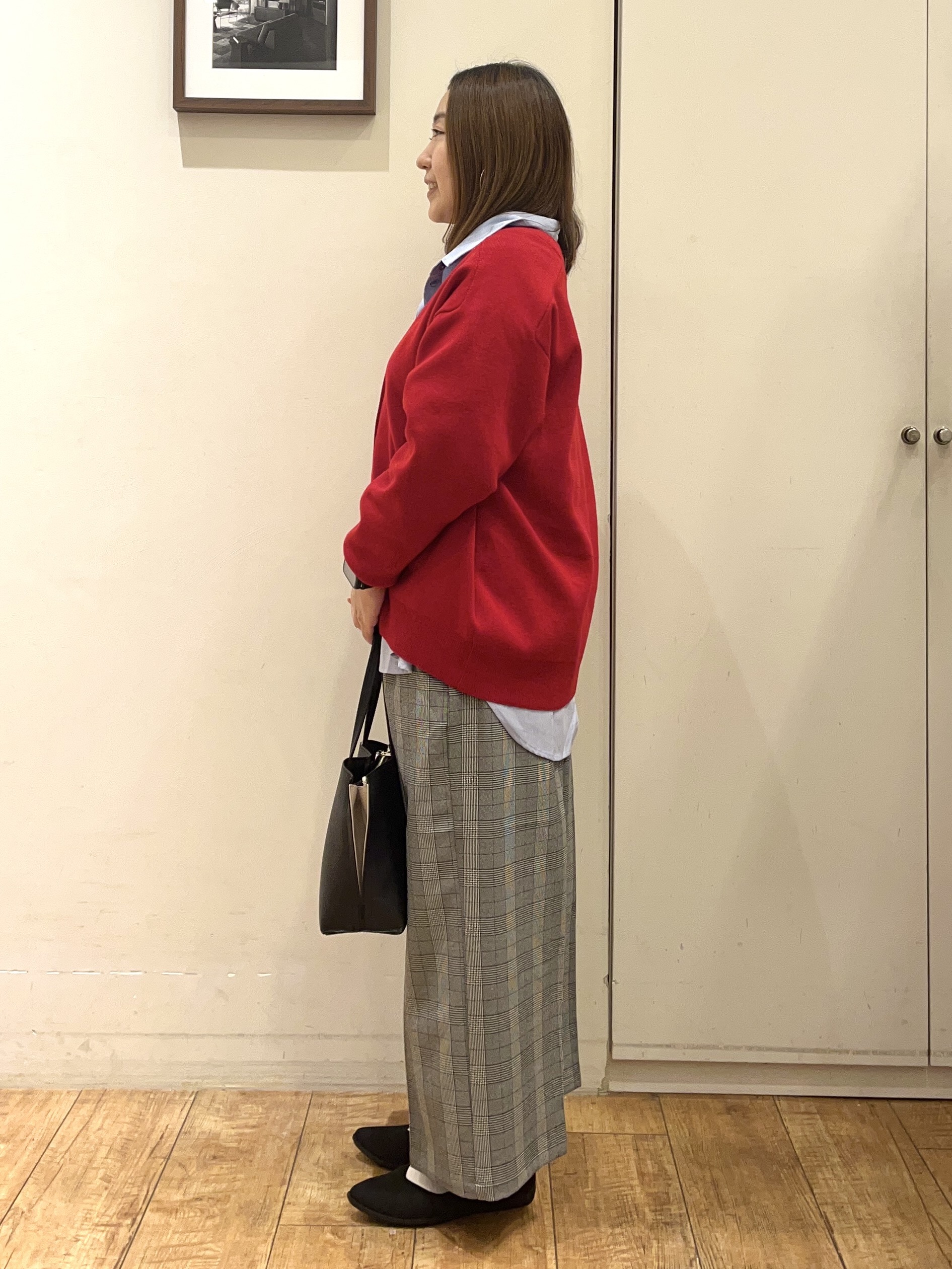 harusakuさんの「SHOO･LA･RUE｜【毛玉になりにくい/S-LL/洗濯機可/体型カバー】Vネックゆったりカーディガン」を使ったコーディネート