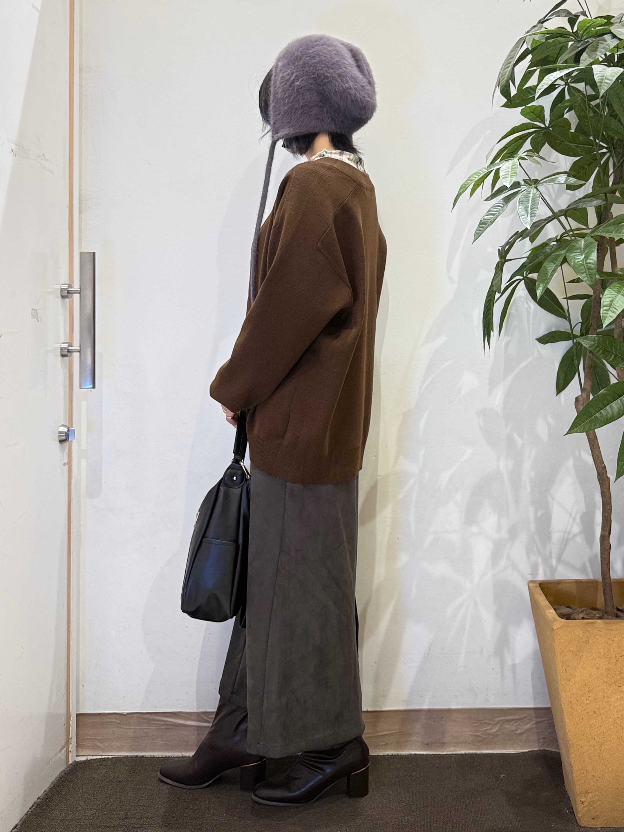 misakiさんの「SHOO･LA･RUE｜【毛玉になりにくい/S-LL/洗濯機可/体型カバー】Vネックゆったりカーディガン」を使ったコーディネート