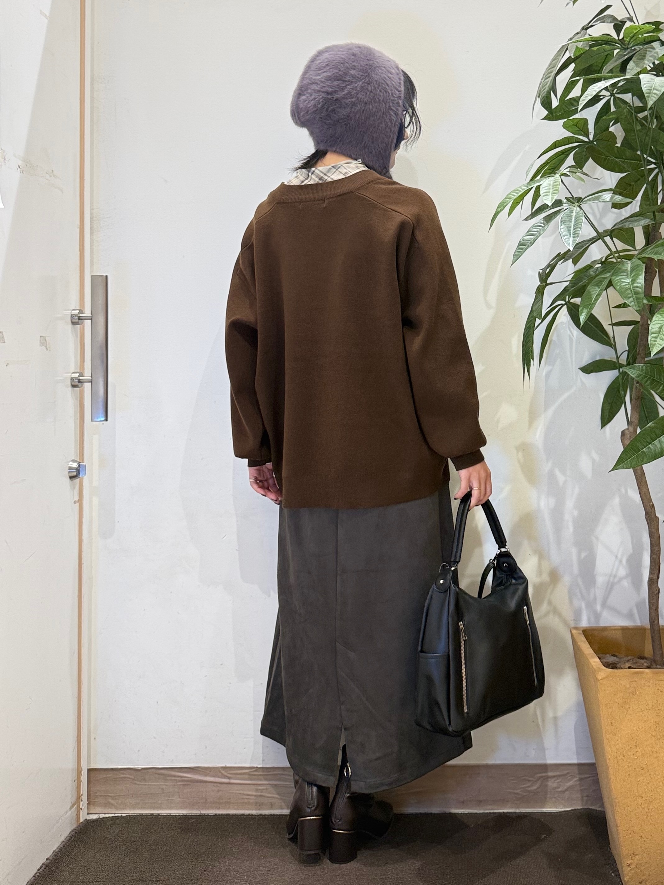 misakiさんの「SHOO･LA･RUE｜【毛玉になりにくい/S-LL/洗濯機可/体型カバー】Vネックゆったりカーディガン」を使ったコーディネート