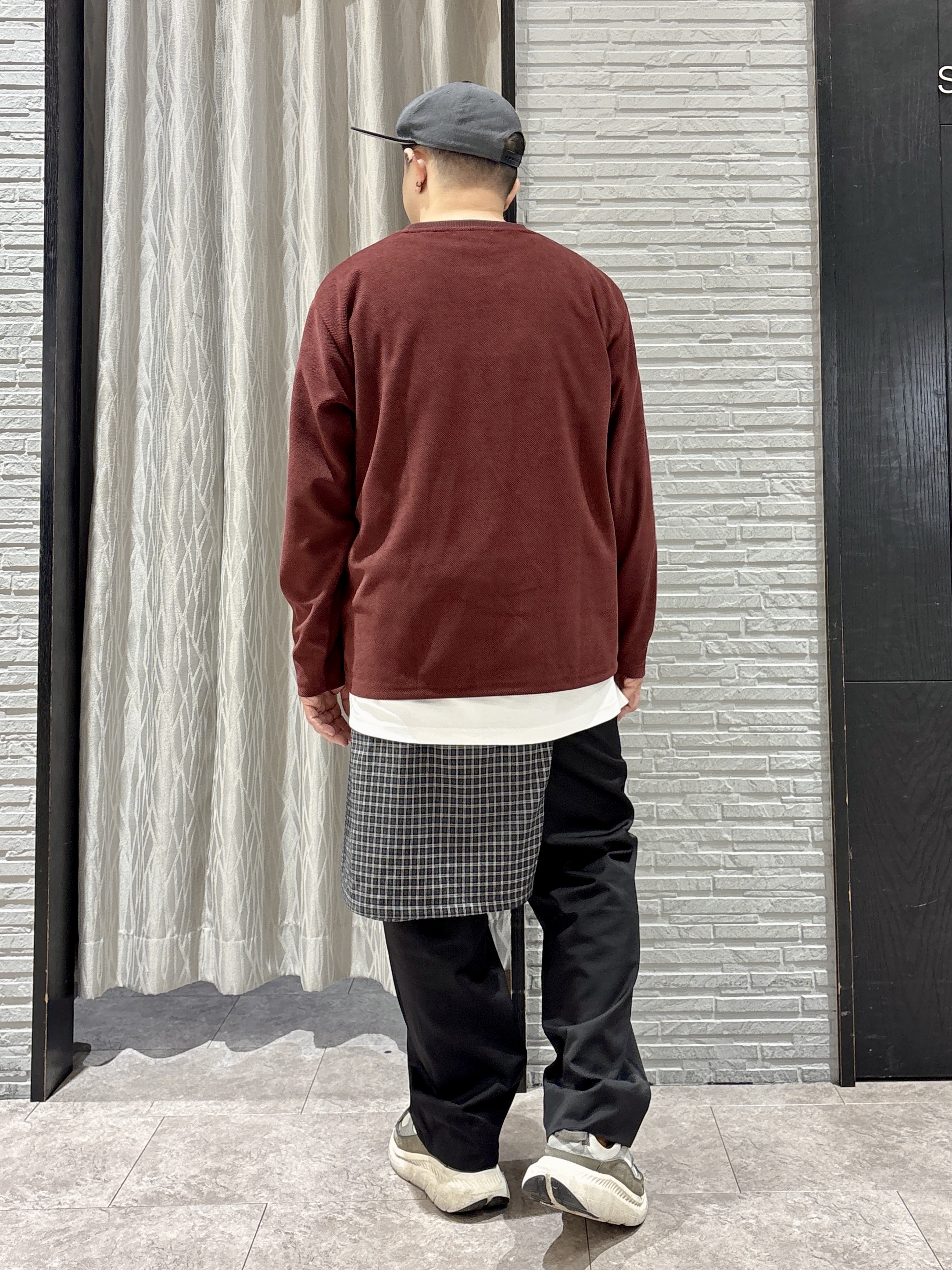 Pーyamaさんの「THE SHOP TK｜【洗濯機OK】カノコ編み 長袖Tシャツ」を使ったコーディネート