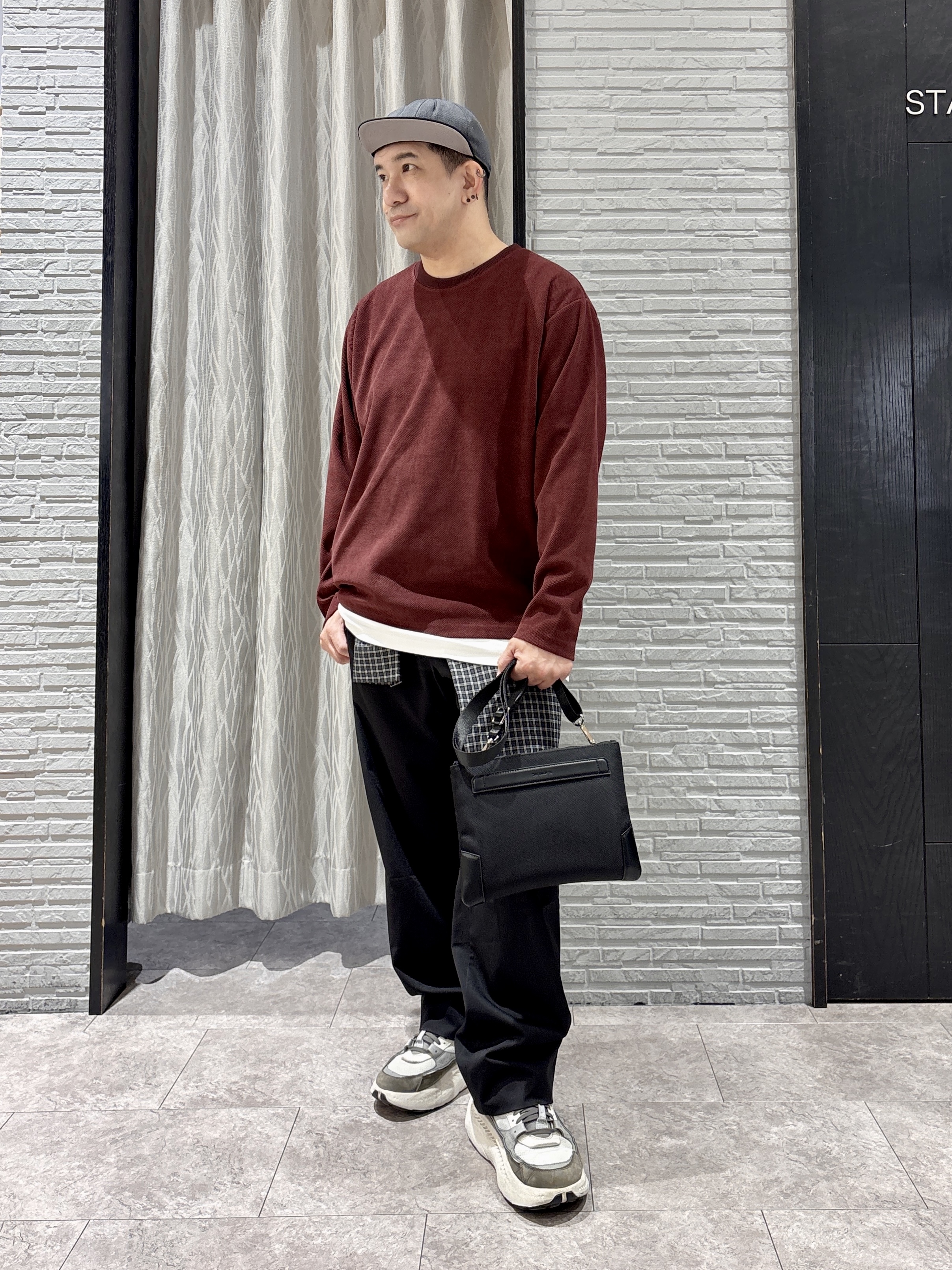 Pーyamaさんの「THE SHOP TK｜【洗濯機OK】カノコ編み 長袖Tシャツ」を使ったコーディネート