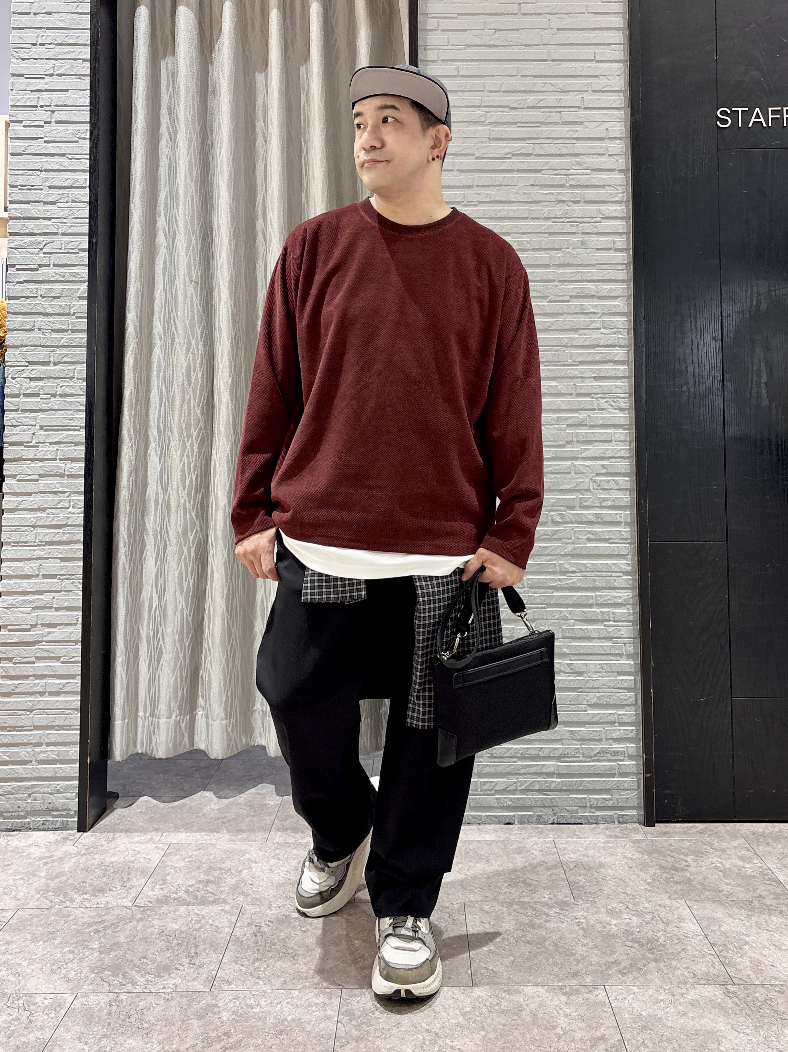 Pーyamaさんの「THE SHOP TK｜【洗濯機OK】カノコ編み 長袖Tシャツ」を使ったコーディネート