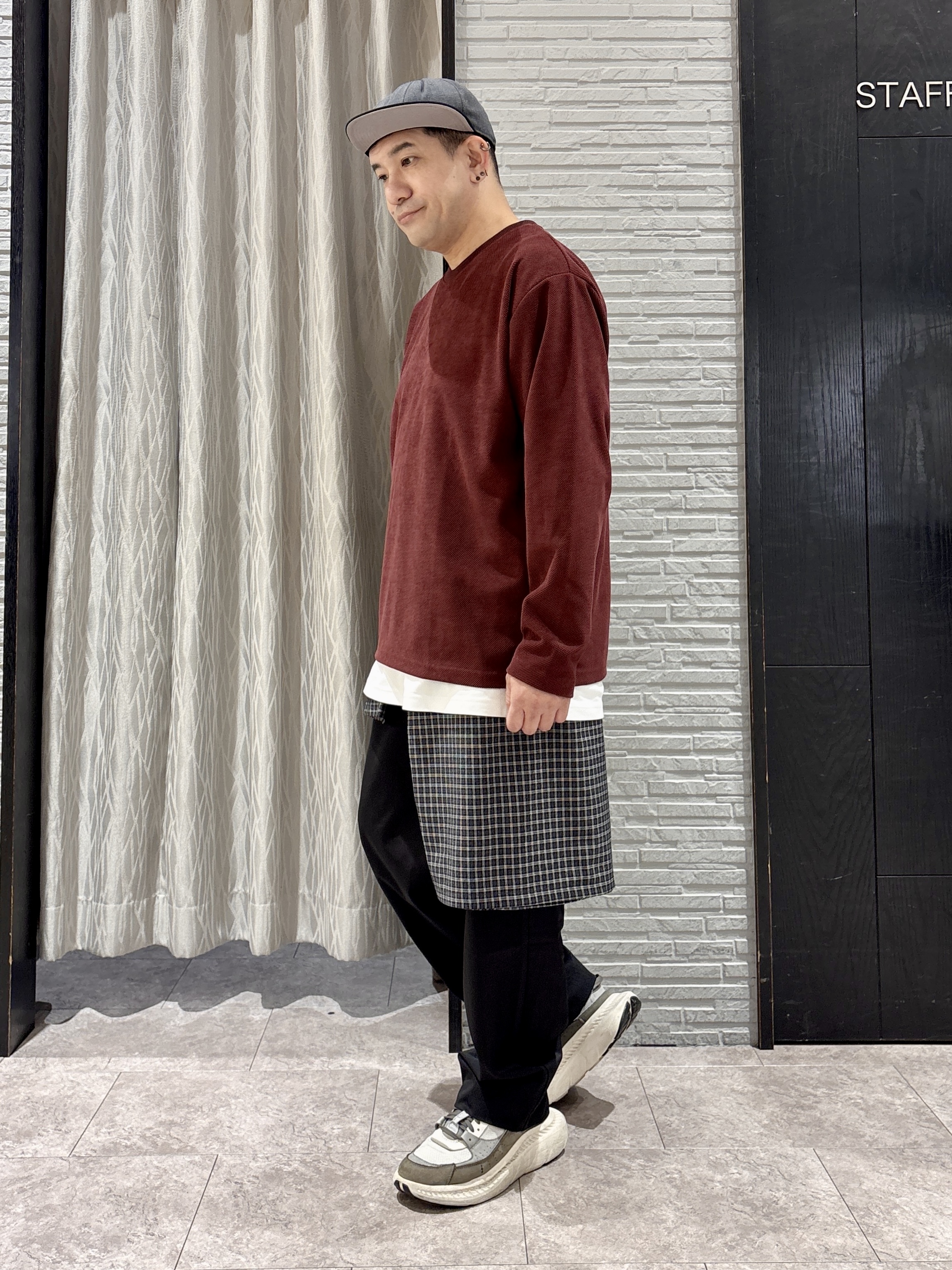 Pーyamaさんの「THE SHOP TK｜【洗濯機OK】カノコ編み 長袖Tシャツ」を使ったコーディネート