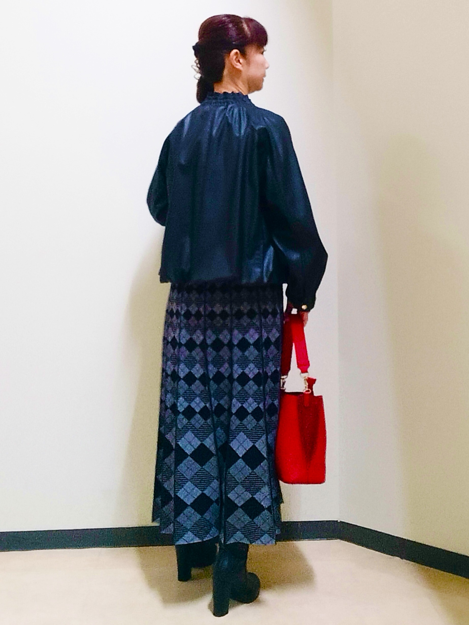 花さんの「Reflect｜レザー調ジップアップブルゾン」を使ったコーディネート