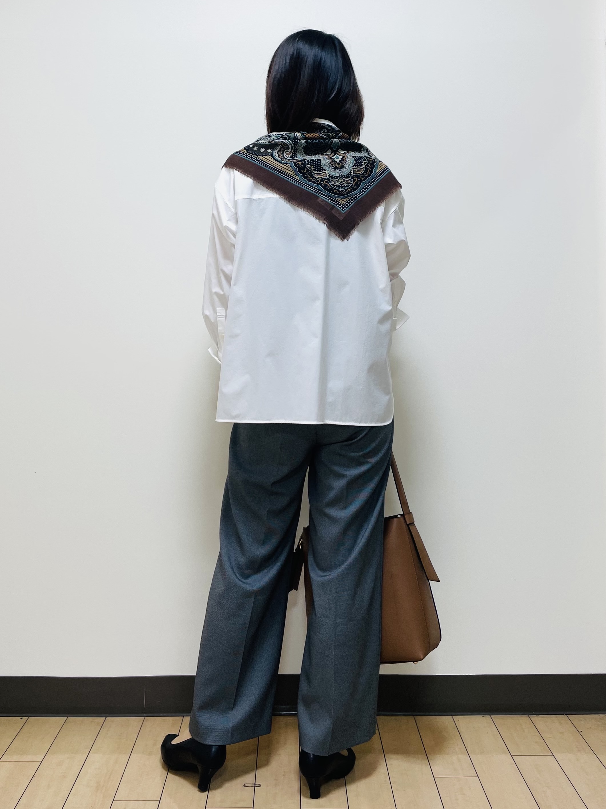 Riiさんの「Reflect｜【羽織◎】オフボディシルエットシャツ」を使ったコーディネート