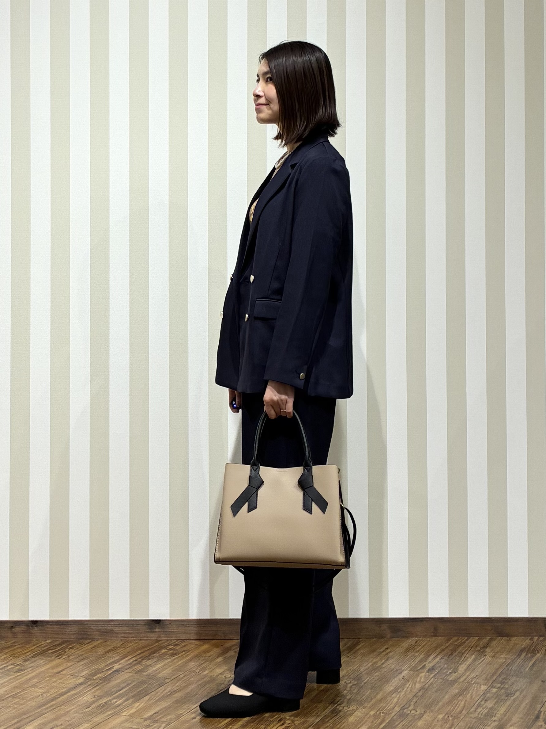 SAOさんの「SHOO･LA･RUE｜【セットアップ可/通勤/洗濯機可/SS-LL】オンオフ使える ダブルブレストジャケット」を使ったコーディネート