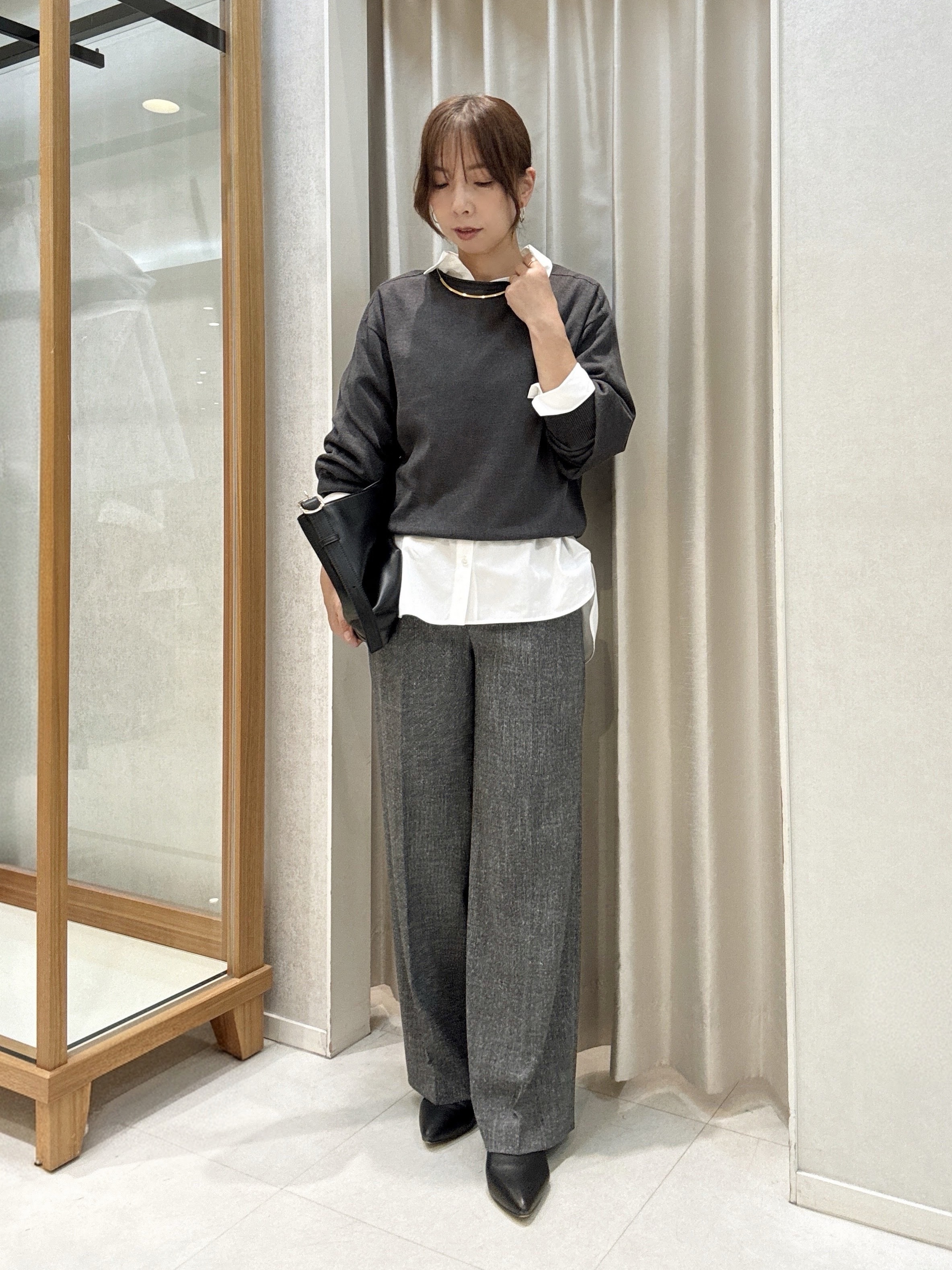 tomoさんの「UNTITLED｜【店頭人気！/8色展開】ボリュームスリーブニットプルオーバー」を使ったコーディネート