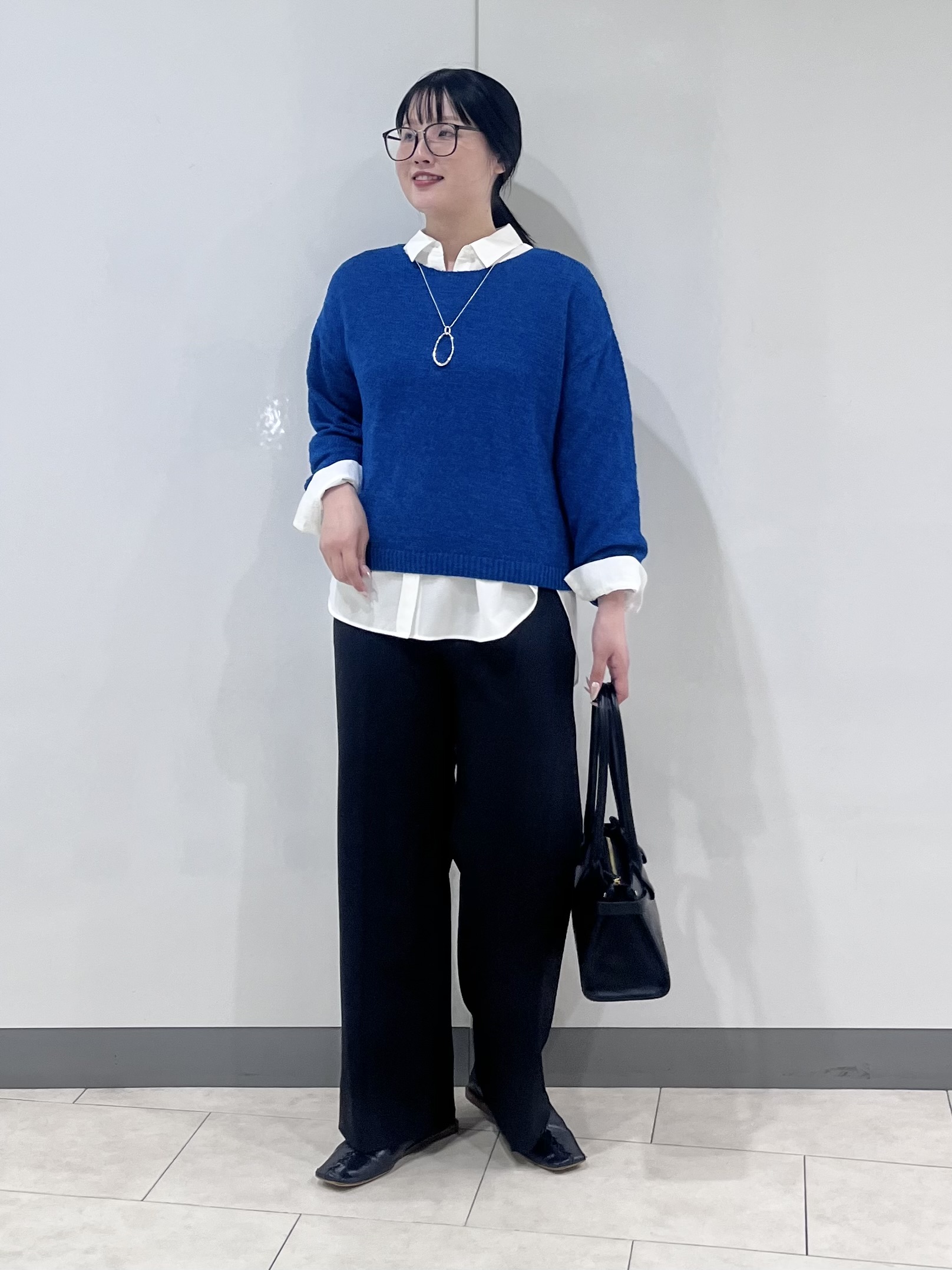 hasuさんの「INDIVI｜【超軽量／蓄熱／撥水】ステンカラー中綿ライトコート」を使ったコーディネート