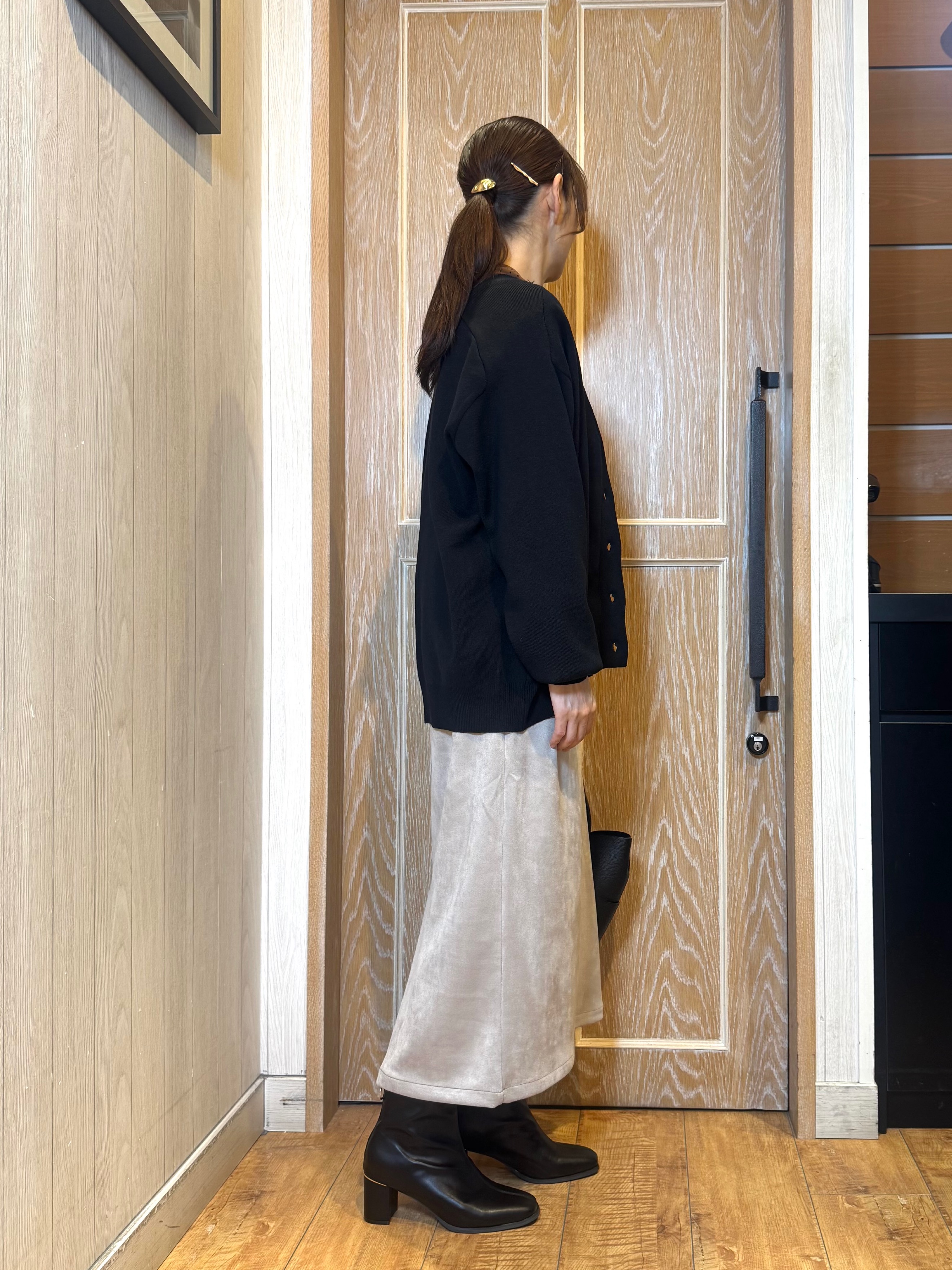 KAORIさんの「SHOO･LA･RUE｜【毛玉になりにくい/S-LL/洗濯機可/体型カバー】Vネックゆったりカーディガン」を使ったコーディネート