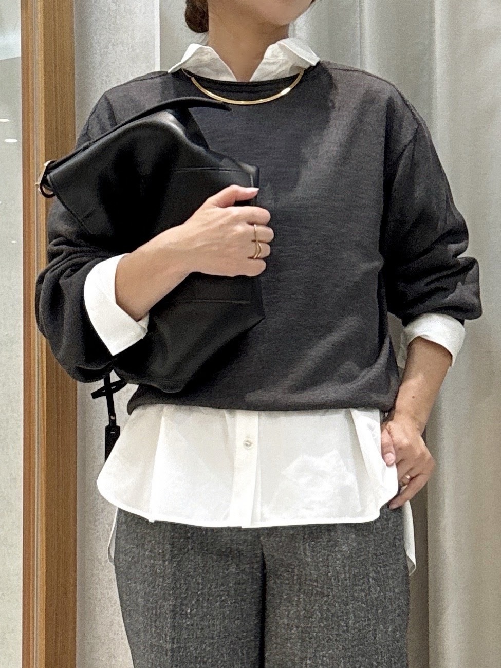 tomoさんの「UNTITLED｜【店頭人気！/8色展開】ボリュームスリーブニットプルオーバー」を使ったコーディネート