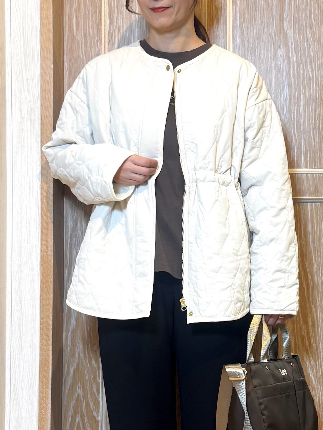 KAORIさんの「SHOO･LA･RUE｜【撥水/S-LL/洗濯機可】ウエスト絞れる キルト中綿ジャケット」を使ったコーディネート