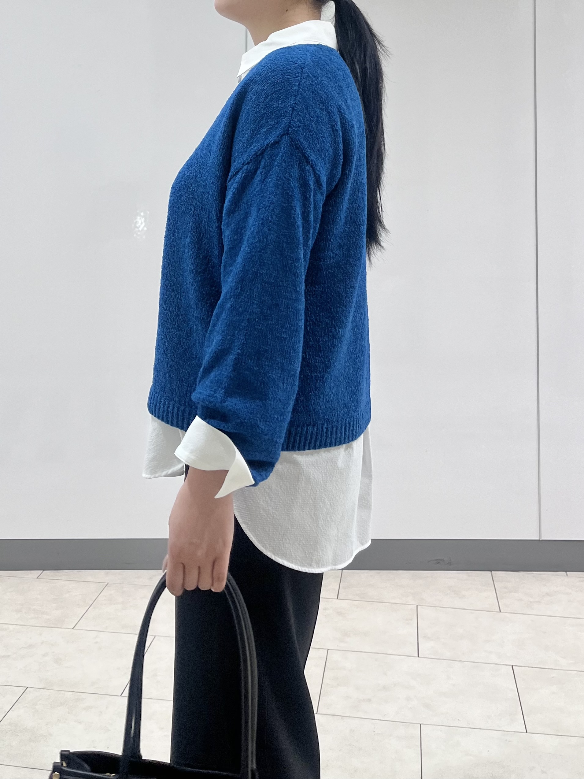 hasuさんの「INDIVI｜【洗える／程よいシアー感】凹凸素材ニット」を使ったコーディネート