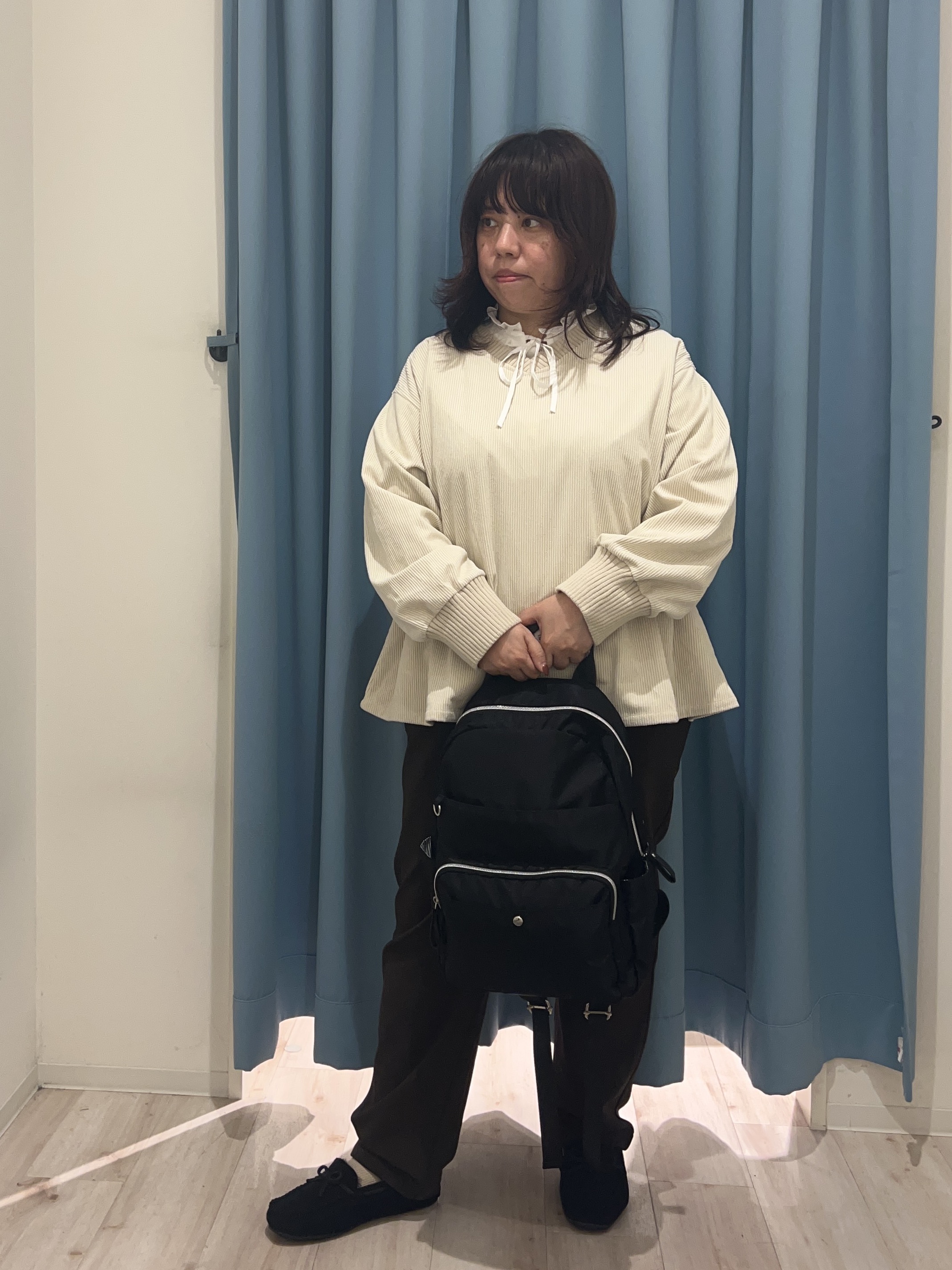 くーさんの「SHOO･LA･RUE｜【洗濯機可/撥水/マルチWAY】ファーライナー付き 毎日欲張りマンパ」を使ったコーディネート
