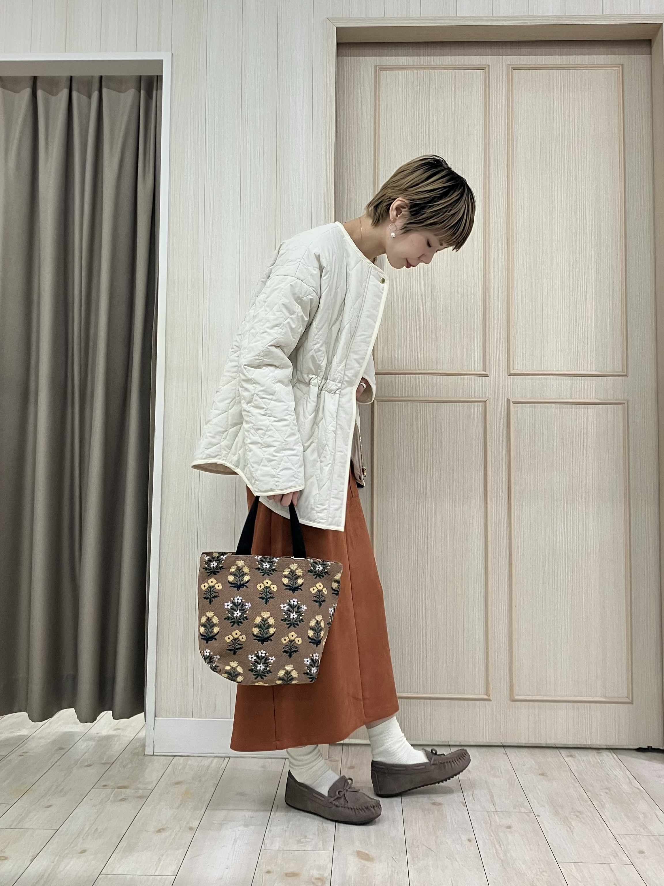 Turnerさんの「SHOO･LA･RUE｜【撥水/S-LL/洗濯機可】ウエスト絞れる キルト中綿ジャケット」を使ったコーディネート