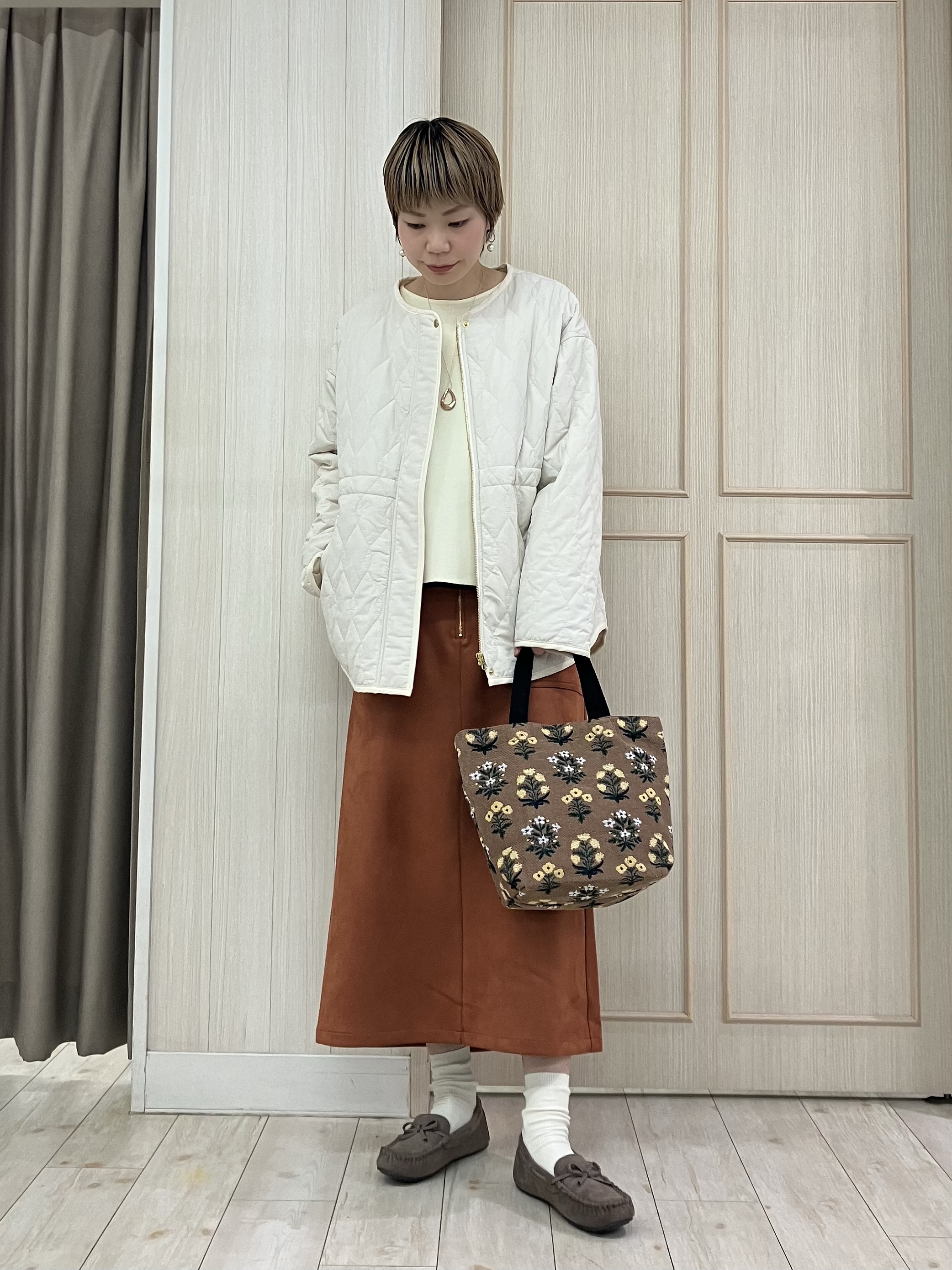 Turnerさんの「SHOO･LA･RUE｜【撥水/S-LL/洗濯機可】ウエスト絞れる キルト中綿ジャケット」を使ったコーディネート